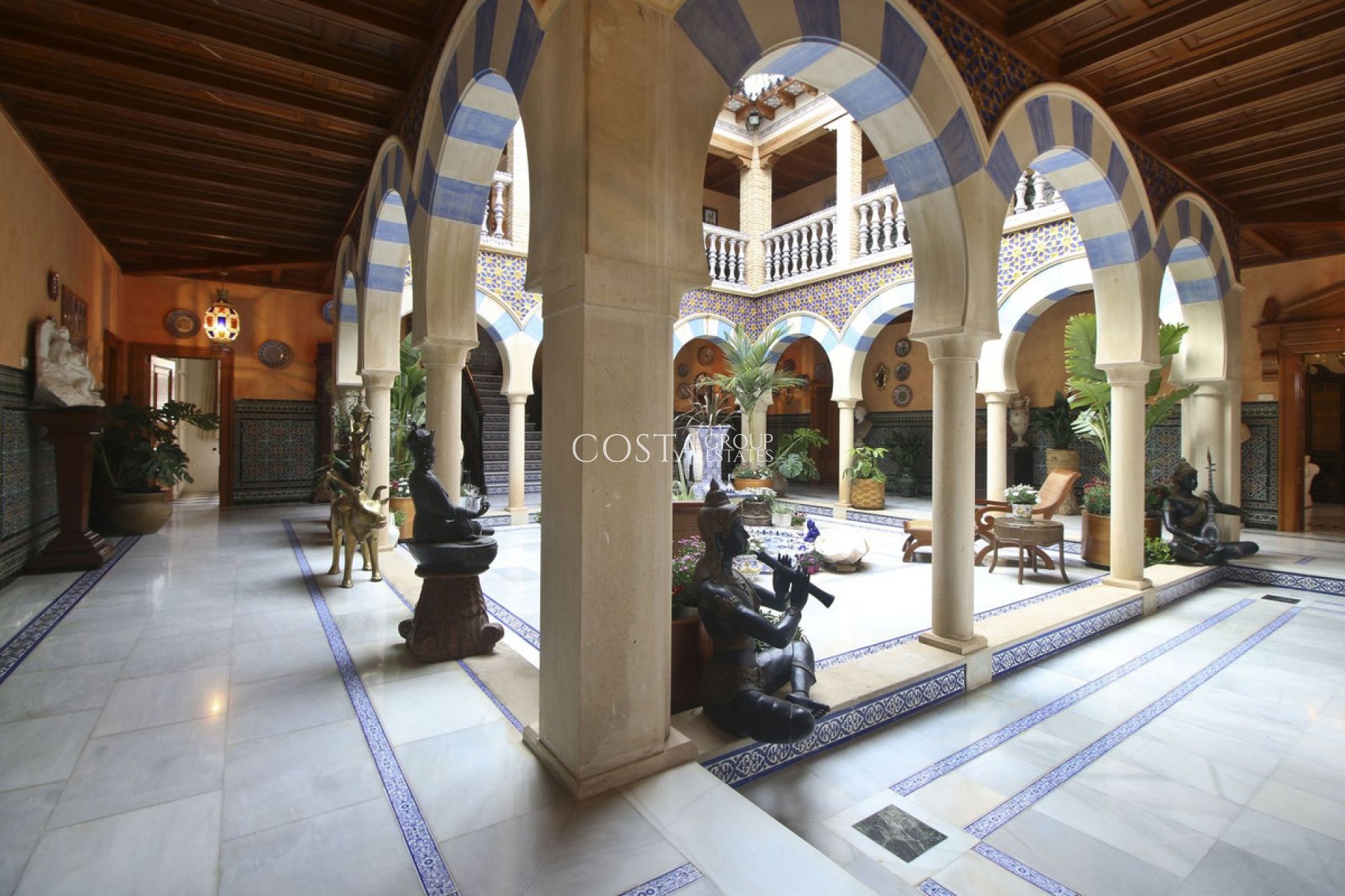 Wiederverkauf - Villa -
Orihuela - Villamartin