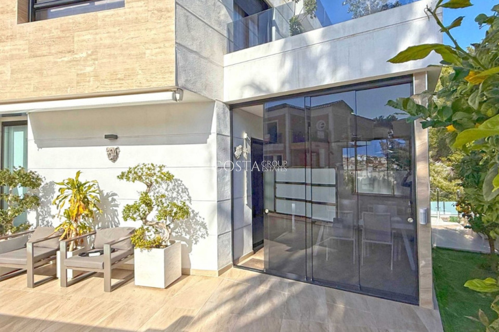 Wiederverkauf - Villa -
Orihuela - Villamartin