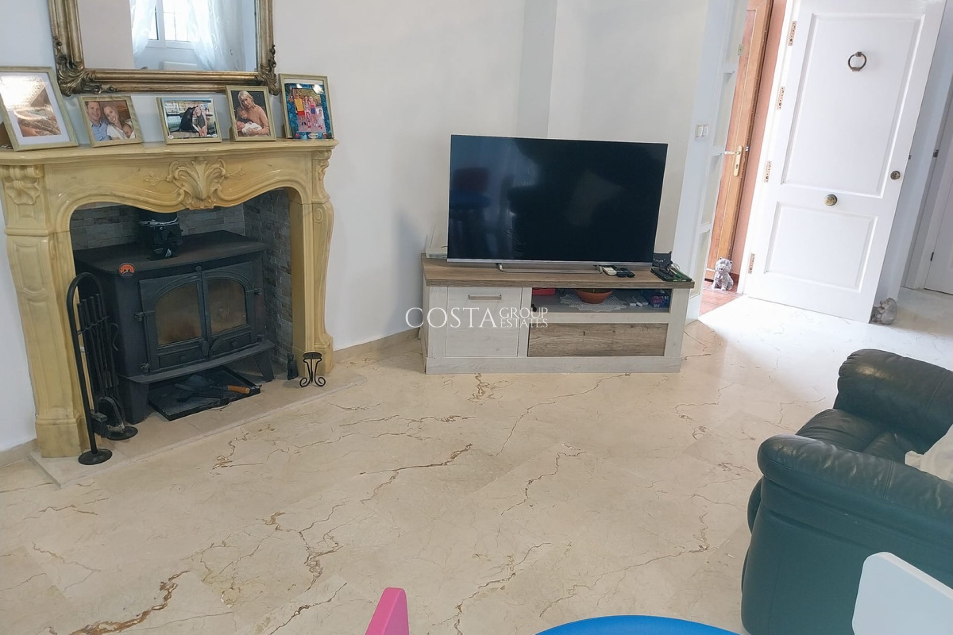 Wiederverkauf - Villa -
Orihuela - Villamartin