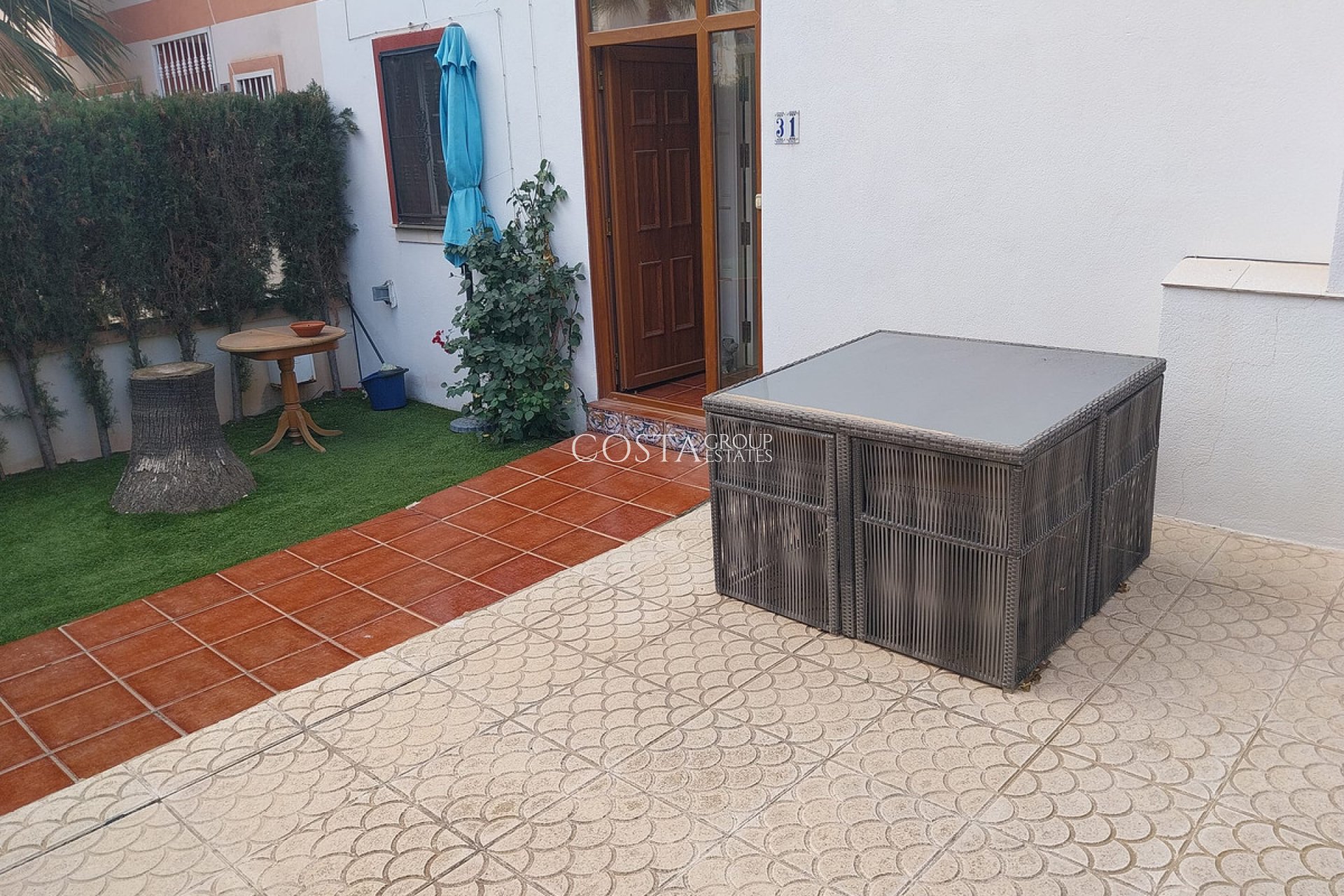 Wiederverkauf - Villa -
Orihuela - Villamartin