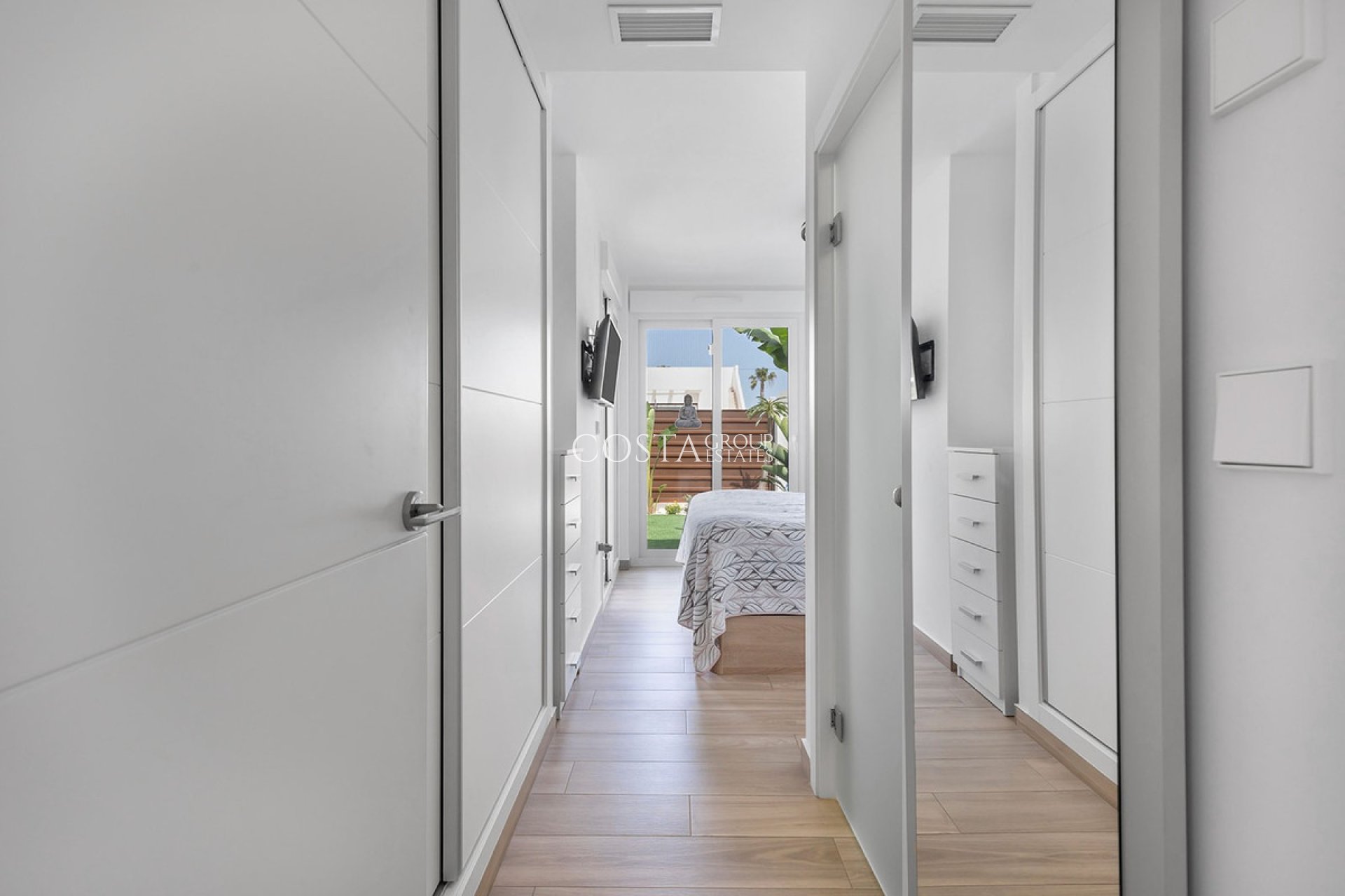 Wiederverkauf - Villa -
Orihuela - Vista Bella Golf