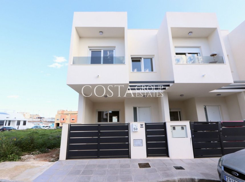 Wiederverkauf - Villa -
Pilar de la Horadada - Pilar de la Horadada Centro