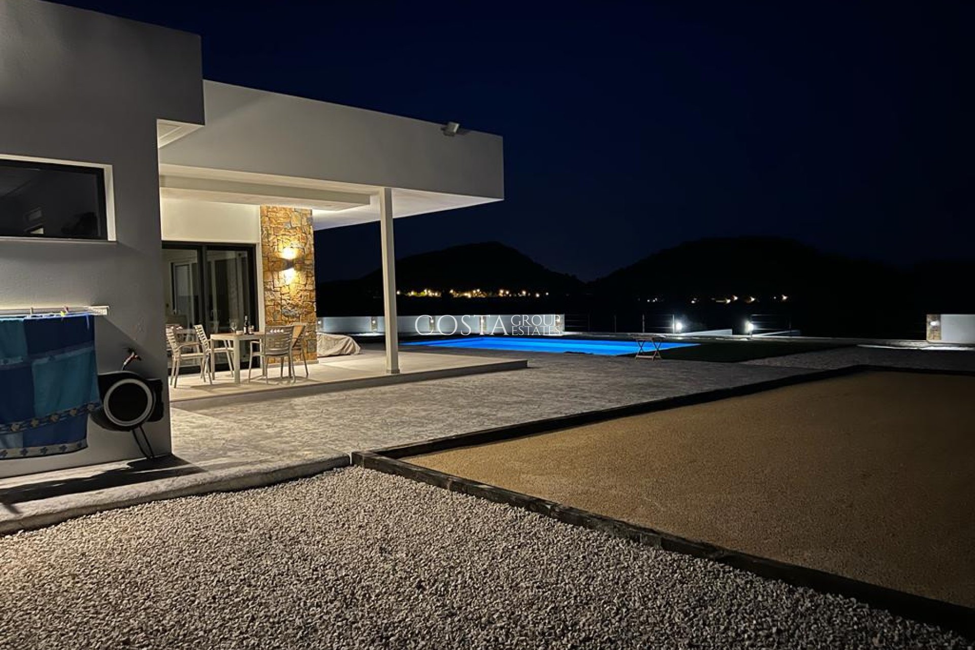 Wiederverkauf - Villa -
Pinoso - Pinoso Centro