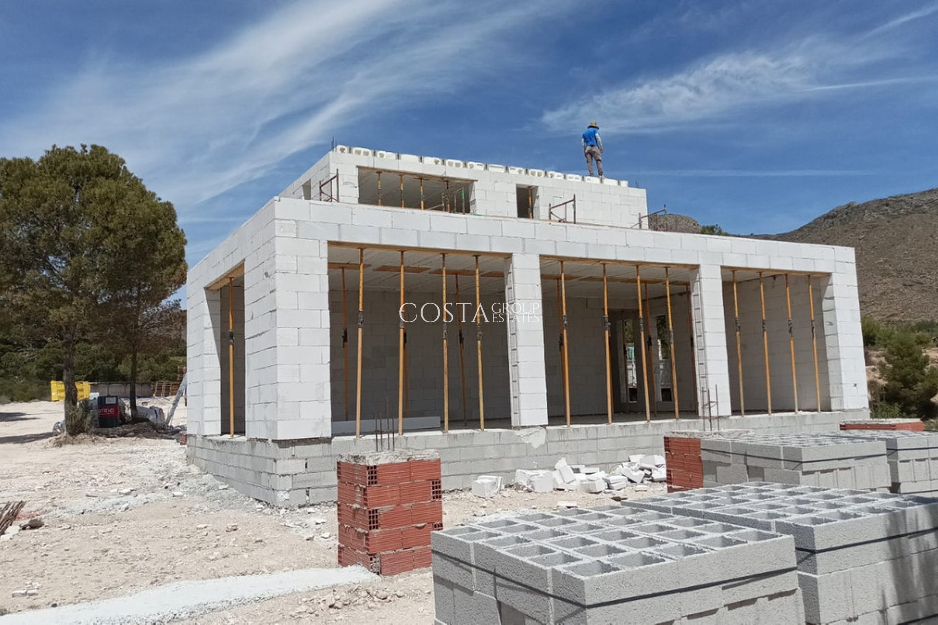 Wiederverkauf - Villa -
Pinoso - Pinoso Centro