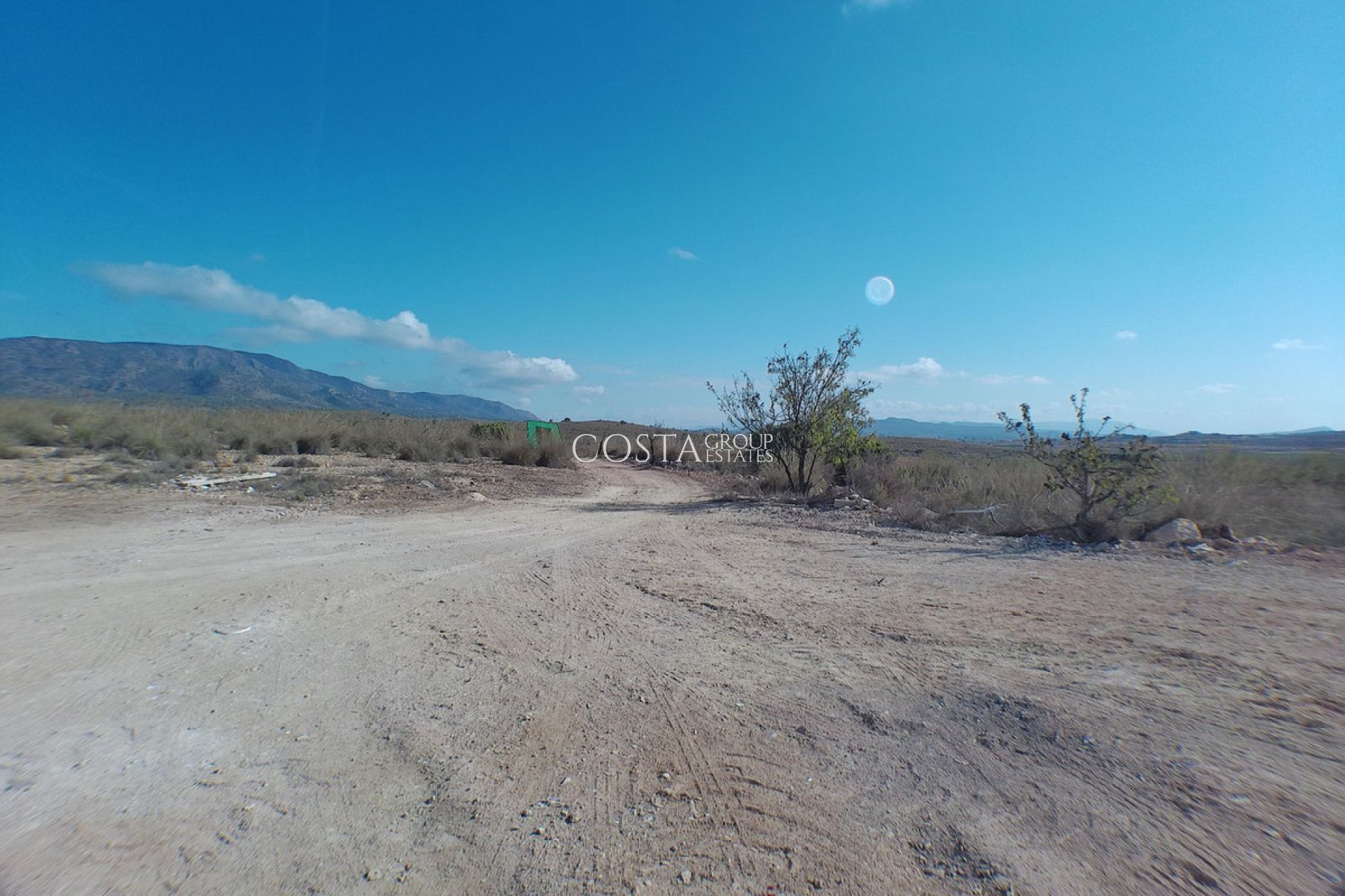 Wiederverkauf - Villa -
Pinoso - Pinoso Centro