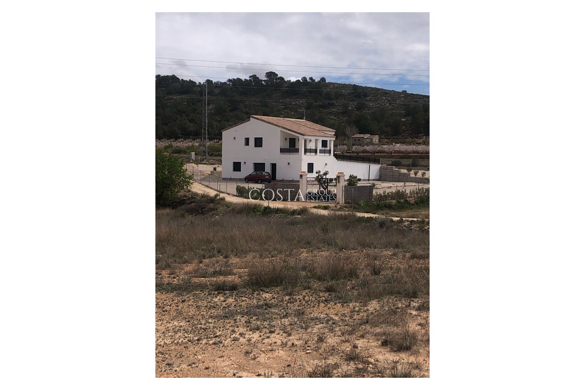 Wiederverkauf - Villa -
Pinoso - Pinoso Centro