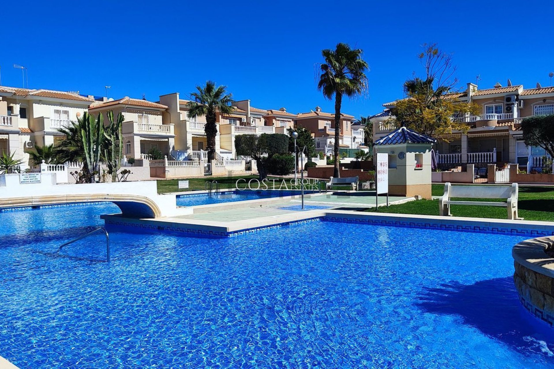 Wiederverkauf - Villa -
Rojales - Ciudad Quesada