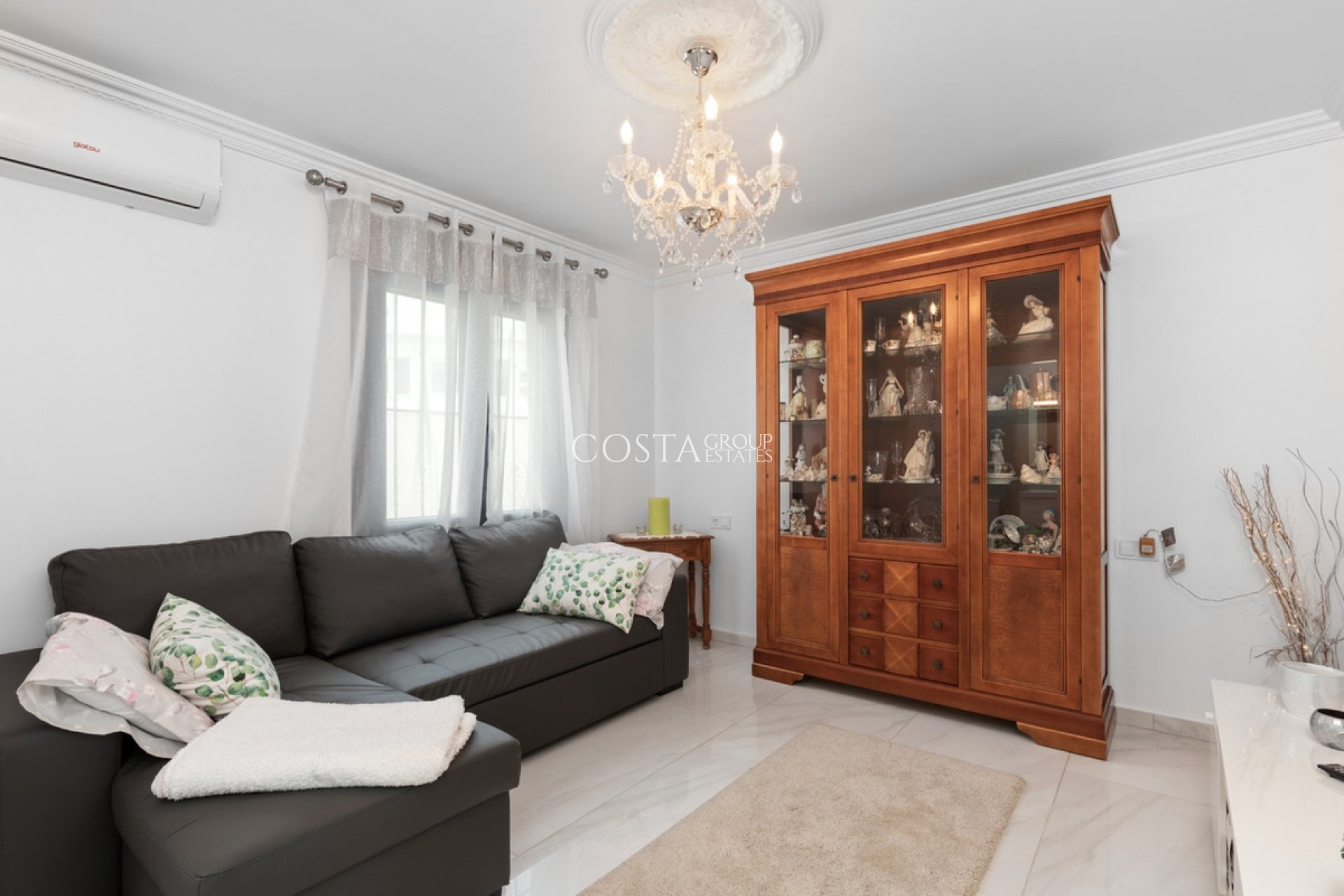 Wiederverkauf - Villa -
Rojales - Ciudad Quesada