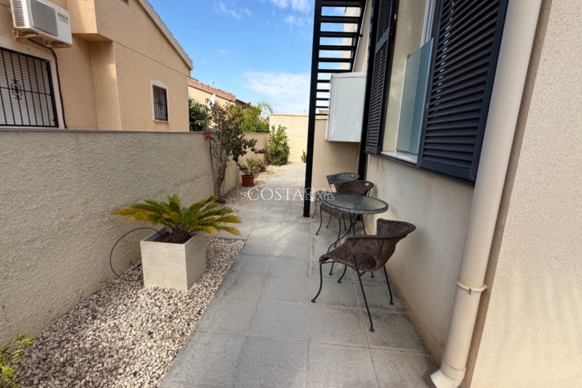 Wiederverkauf - Villa -
Rojales - Rojales Centro