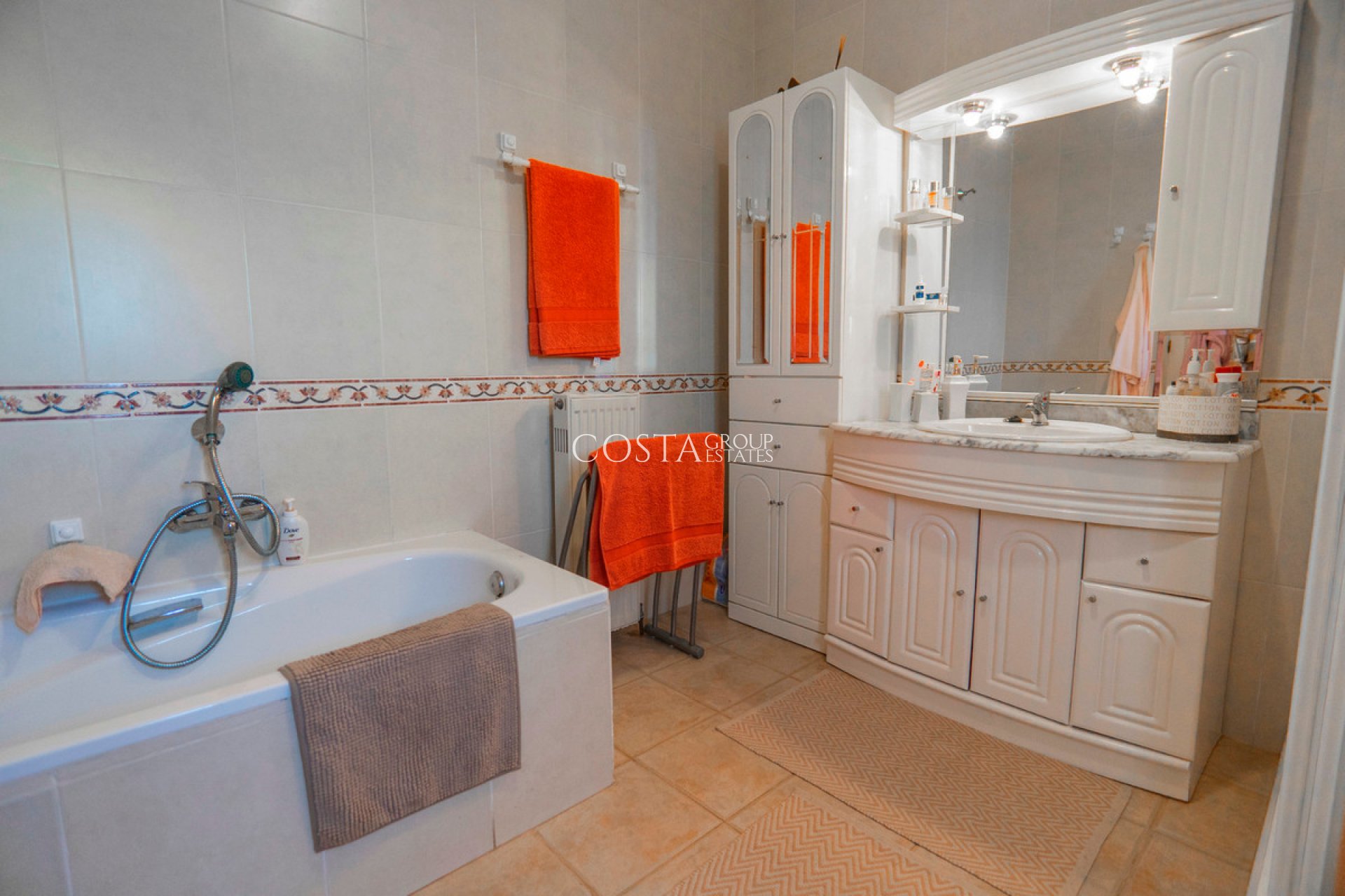 Wiederverkauf - Villa -
Rojales - Rojales Centro