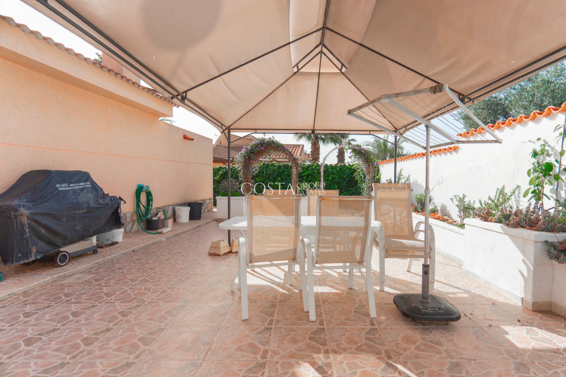 Wiederverkauf - Villa -
Rojales - Rojales Centro