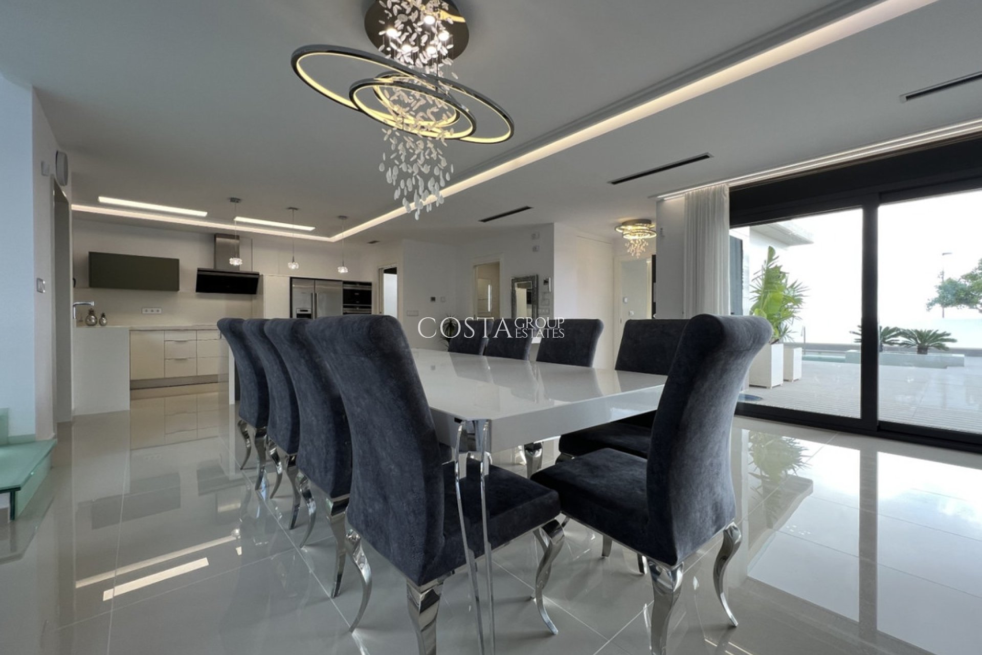 Wiederverkauf - Villa -
San Miguel de Salinas - San Miguel de Salinas Centro