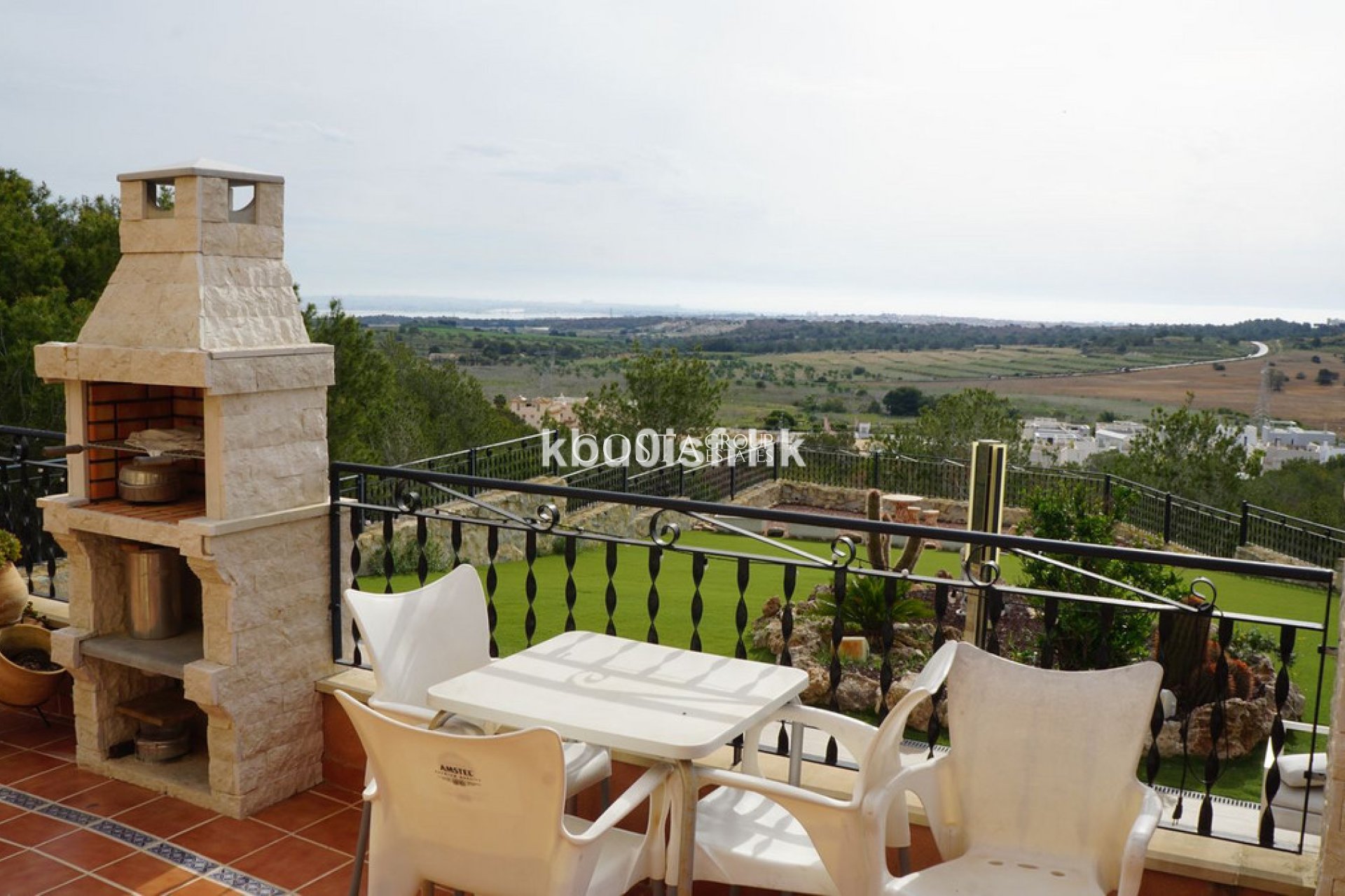 Wiederverkauf - Villa -
San Miguel de Salinas - San Miguel de Salinas Centro