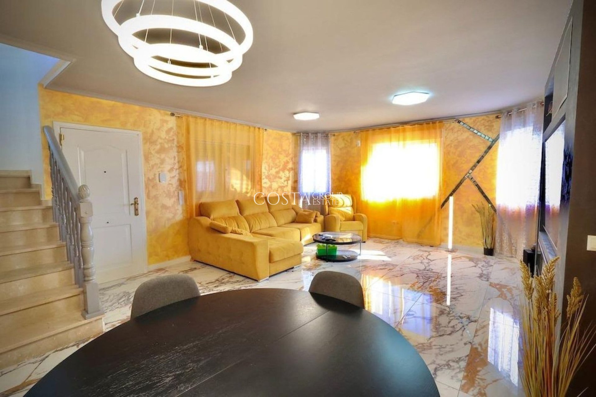 Wiederverkauf - Villa -
San Miguel de Salinas - San Miguel de Salinas Centro