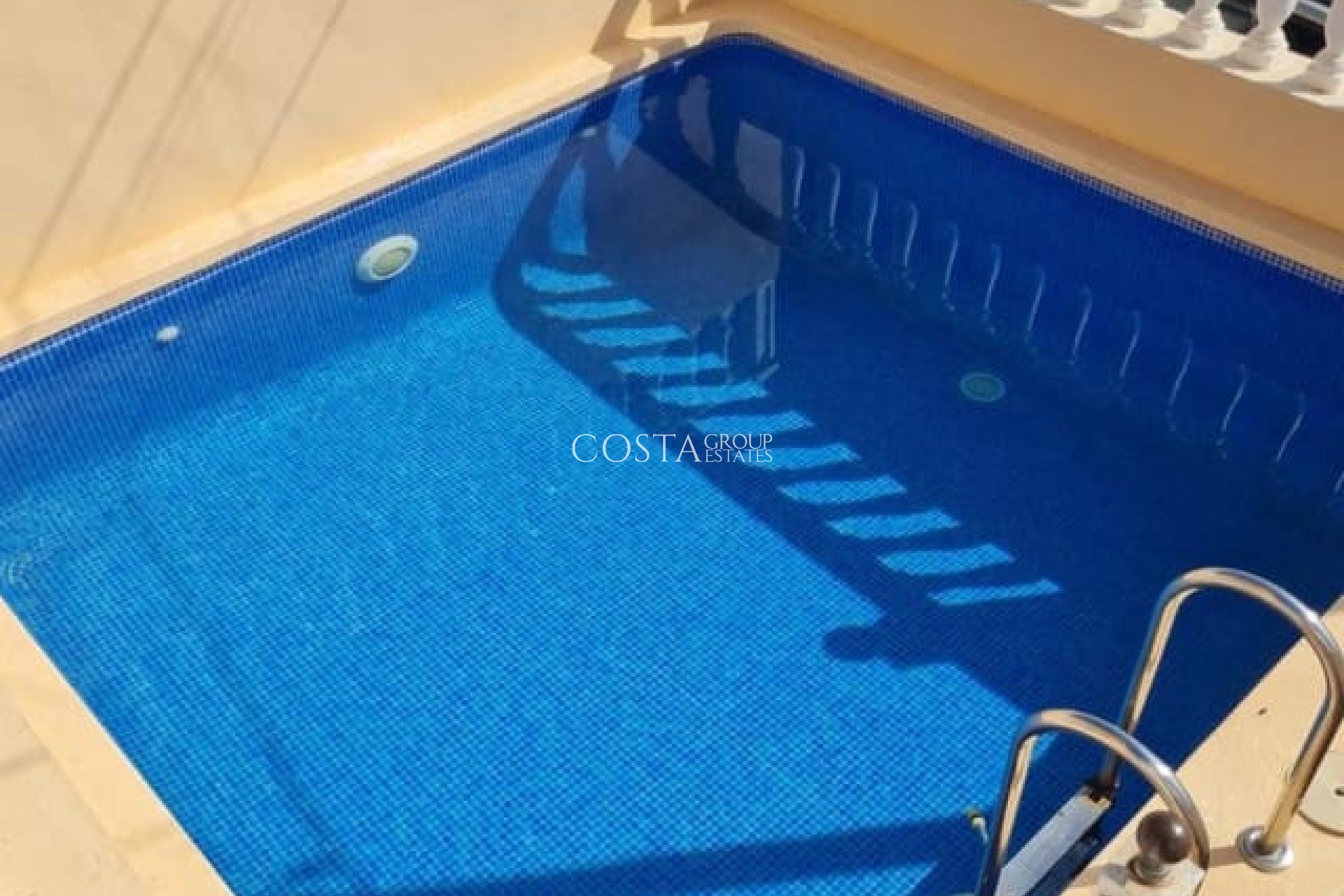 Wiederverkauf - Villa -
San Miguel de Salinas - San Miguel de Salinas Centro