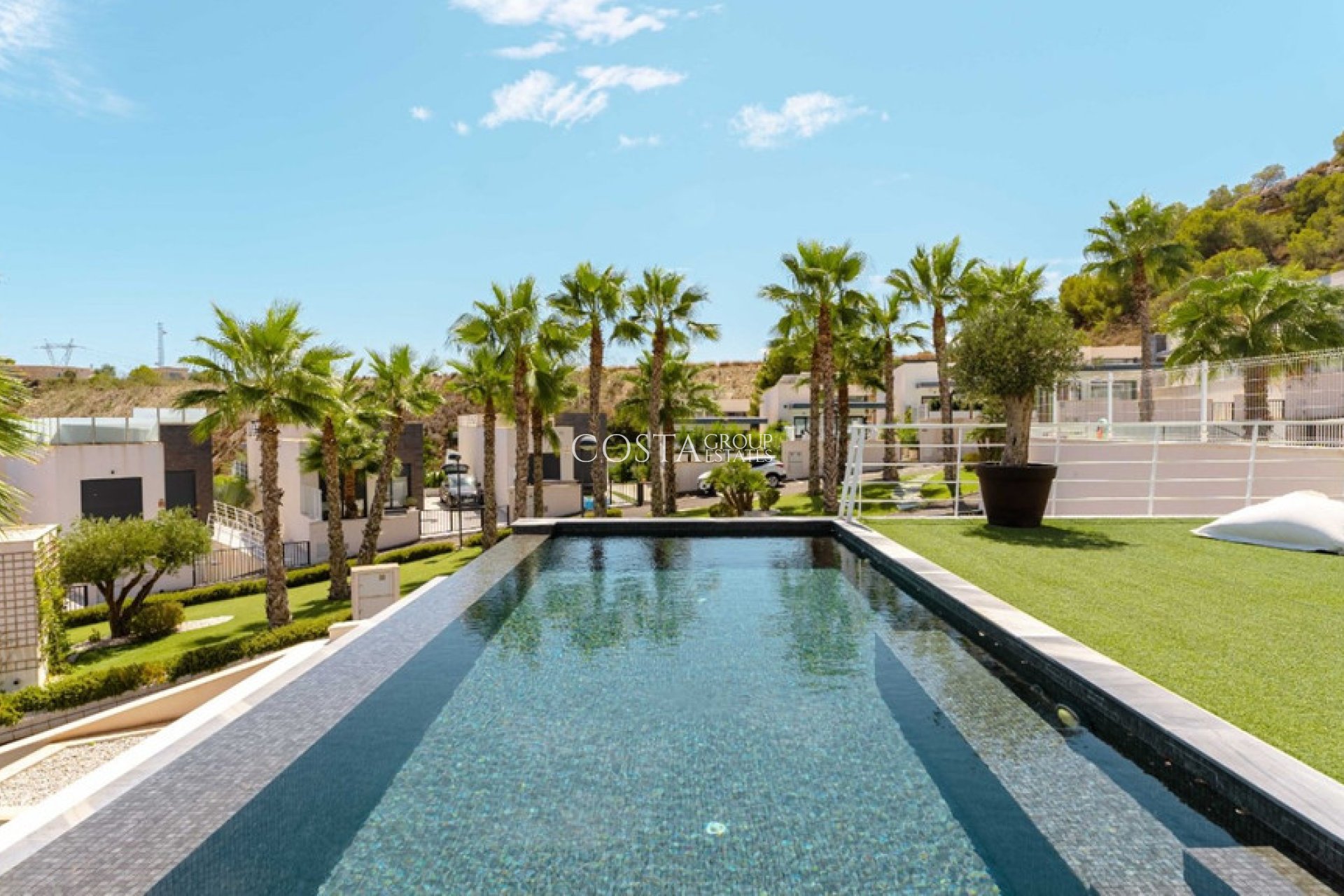 Wiederverkauf - Villa -
San Miguel de Salinas - San Miguel de Salinas Centro