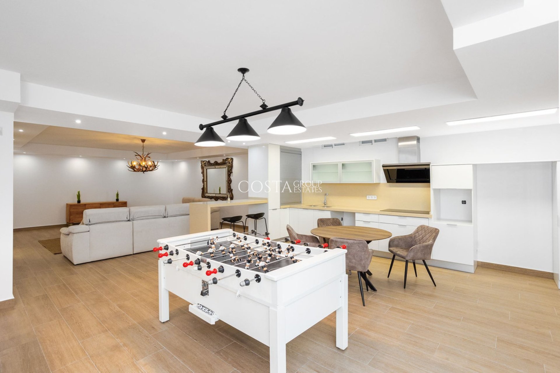 Wiederverkauf - Villa -
San Miguel de Salinas - San Miguel de Salinas Centro