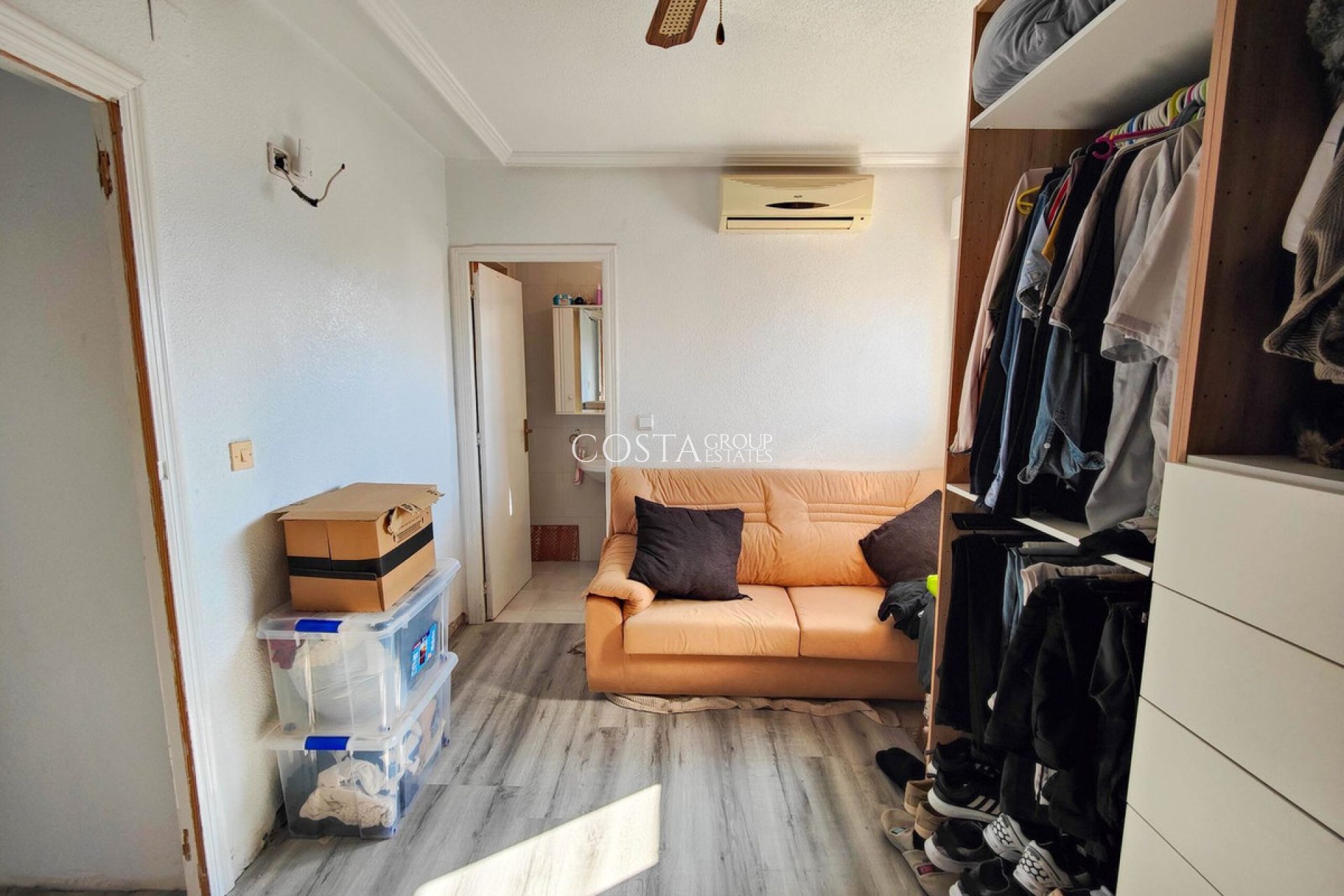 Wiederverkauf - Villa -
San Miguel de Salinas - San Miguel de Salinas Centro