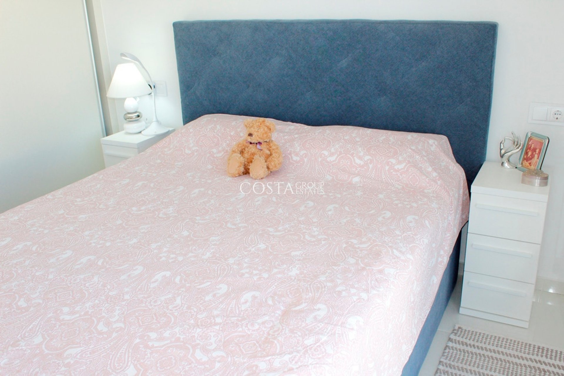 Wiederverkauf - Villa -
San Miguel de Salinas - San Miguel de Salinas Centro