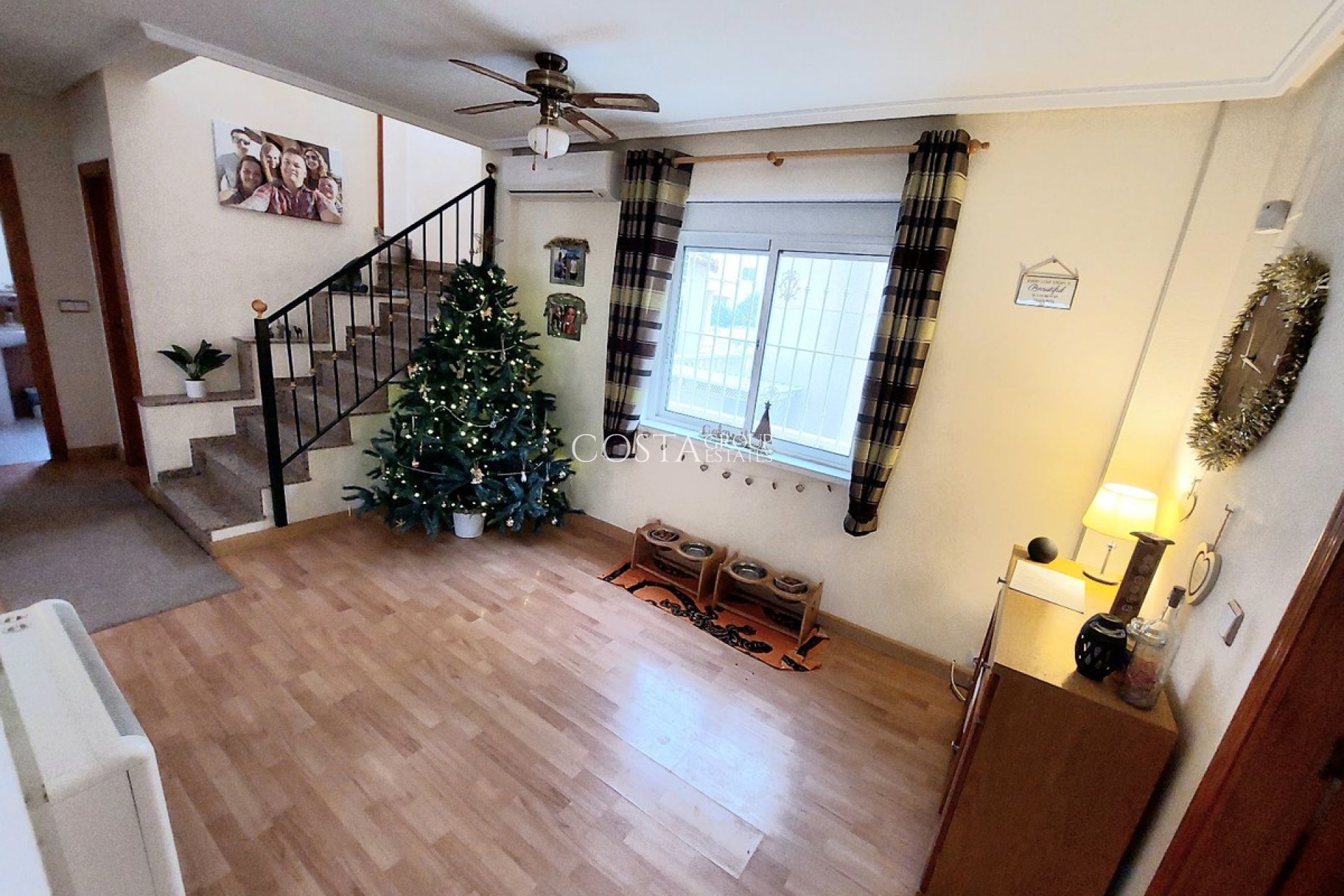 Wiederverkauf - Villa -
San Miguel de Salinas - San Miguel de Salinas Centro