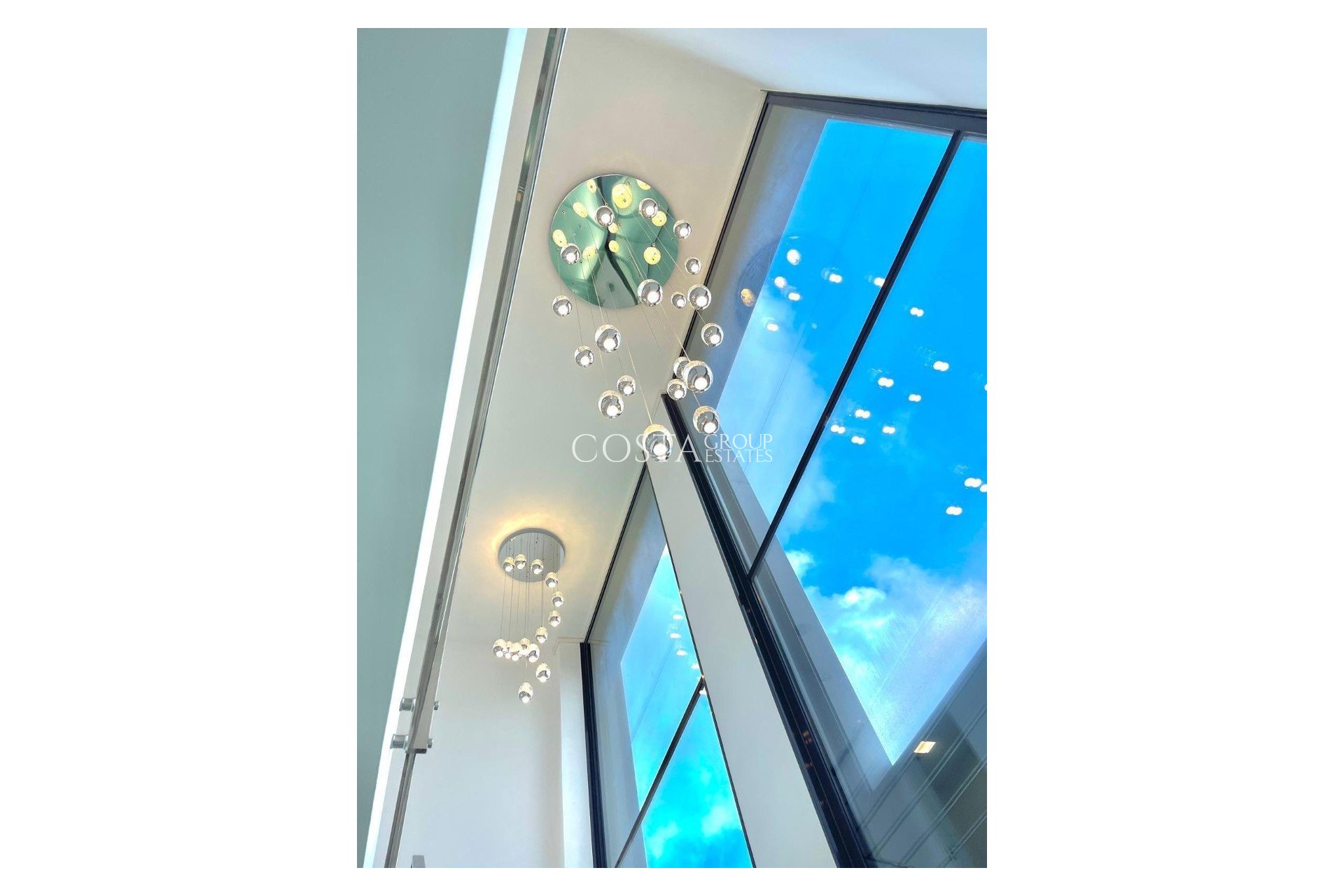 Wiederverkauf - Villa -
San Miguel de Salinas - San Miguel de Salinas Centro