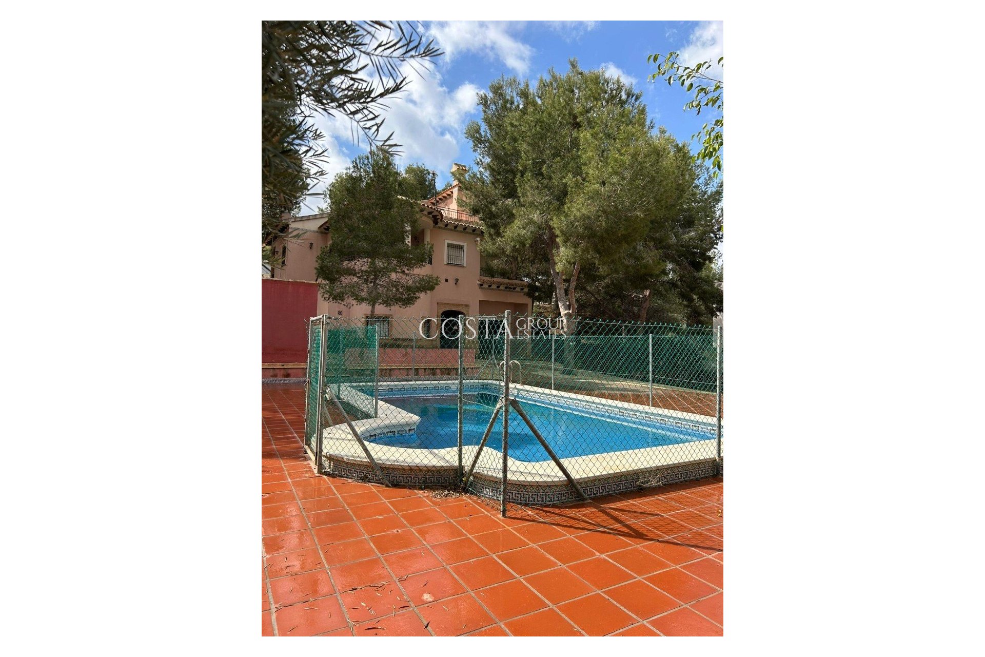 Wiederverkauf - Villa -
San Miguel de Salinas - Urbanizaciones