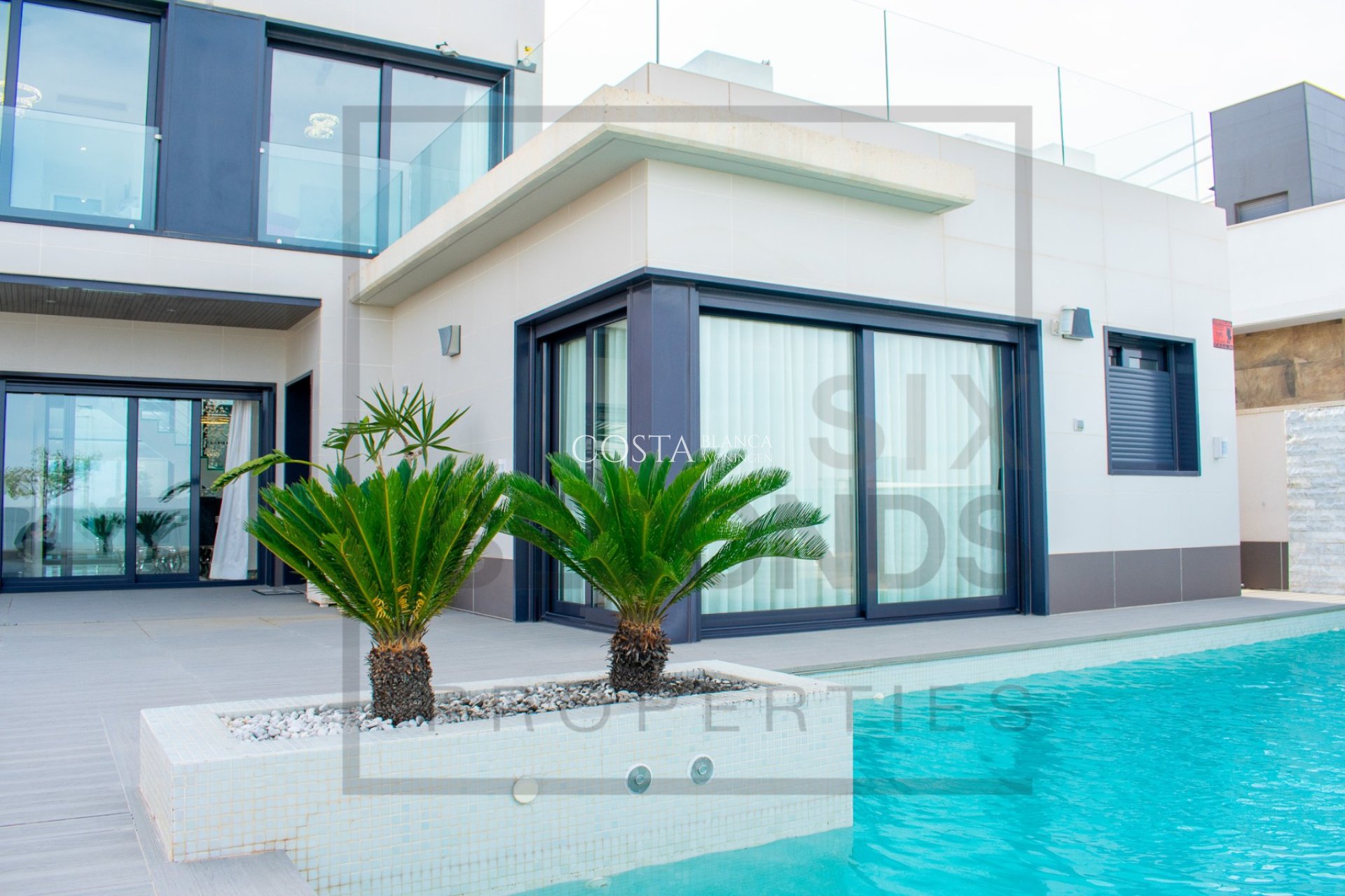 Wiederverkauf - Villa -
San Miguel de Salinas - Urbanizaciones