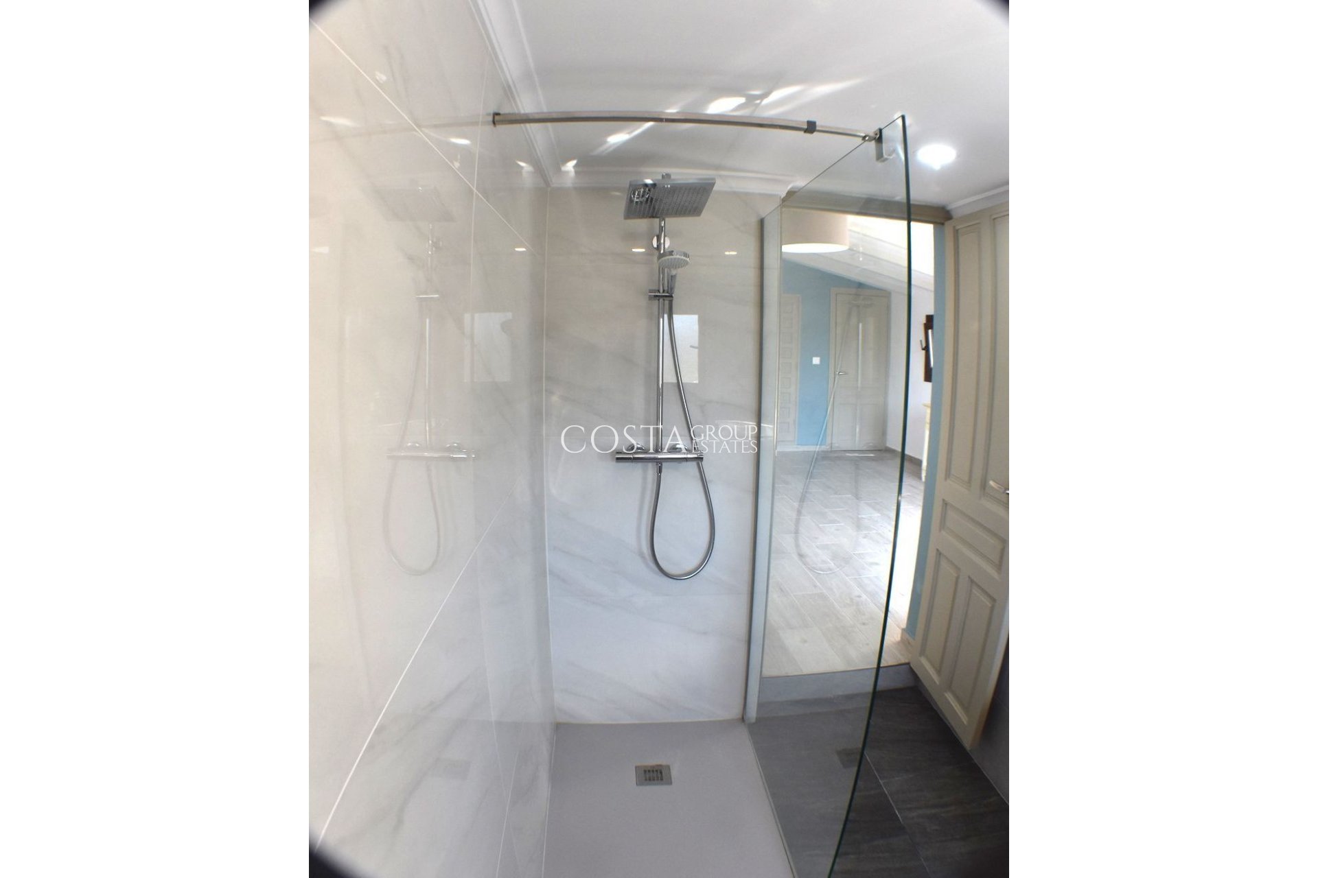 Wiederverkauf - Villa -
Teulada - Moraira