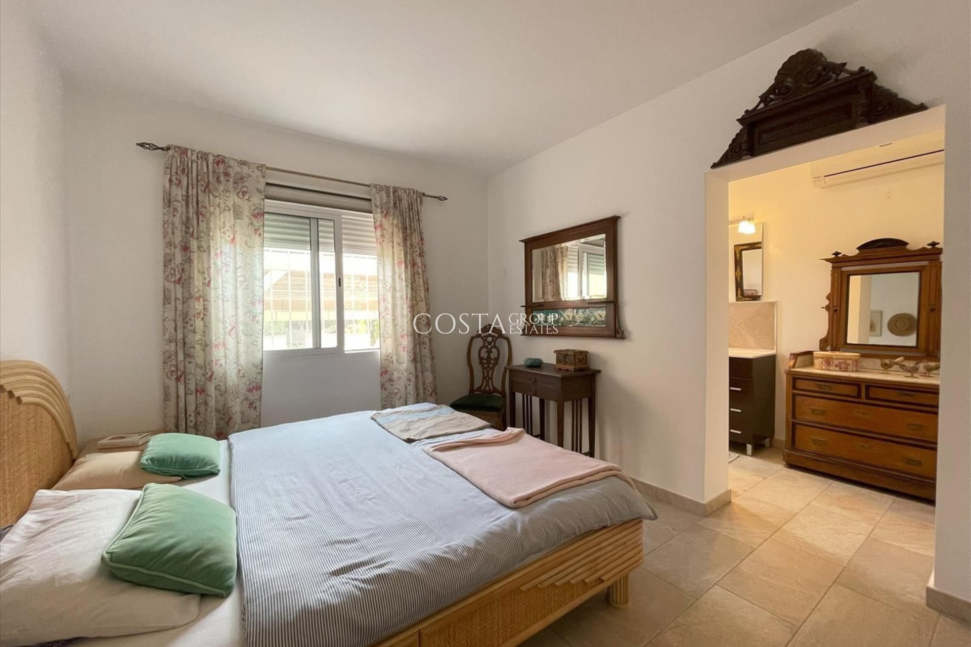 Wiederverkauf - Villa -
Teulada - Moraira