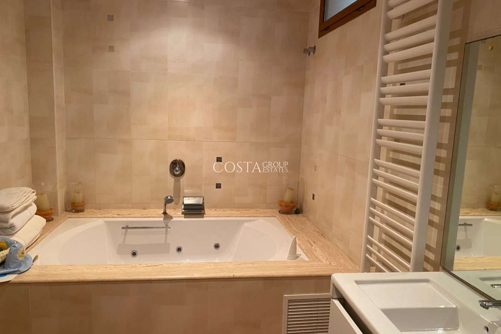 Wiederverkauf - Villa -
Teulada - Moraira