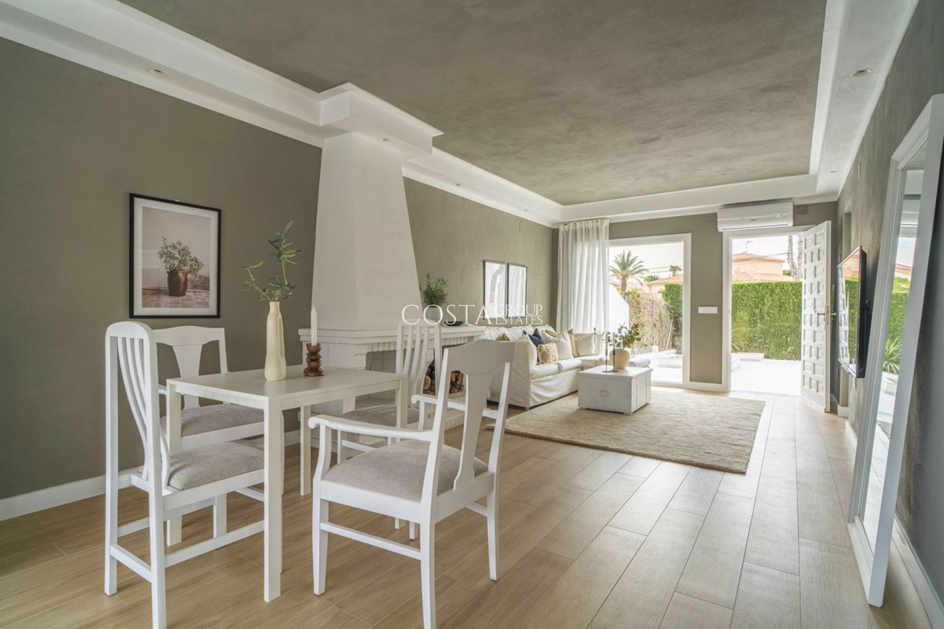 Wiederverkauf - Villa -
Torrevieja - La Siesta