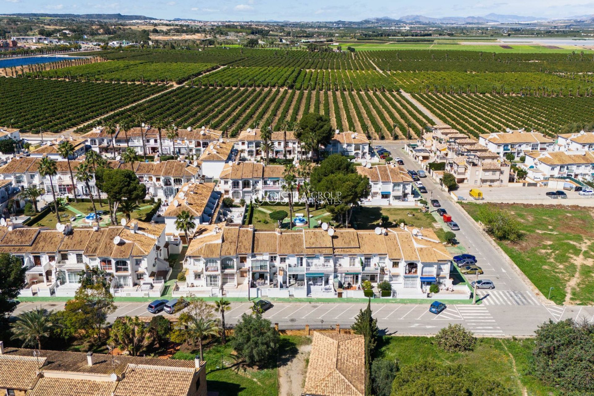 Wiederverkauf - Villa -
Torrevieja - Lago Jardin