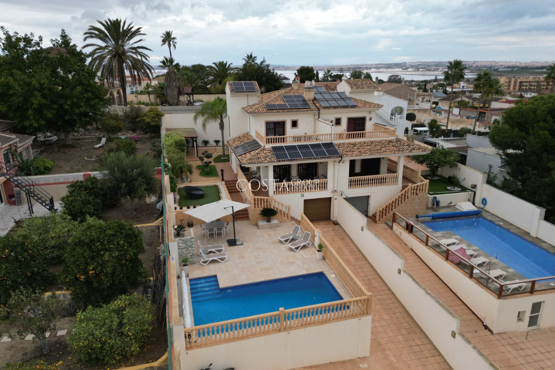 Wiederverkauf - Villa -
Torrevieja - Los Balcones