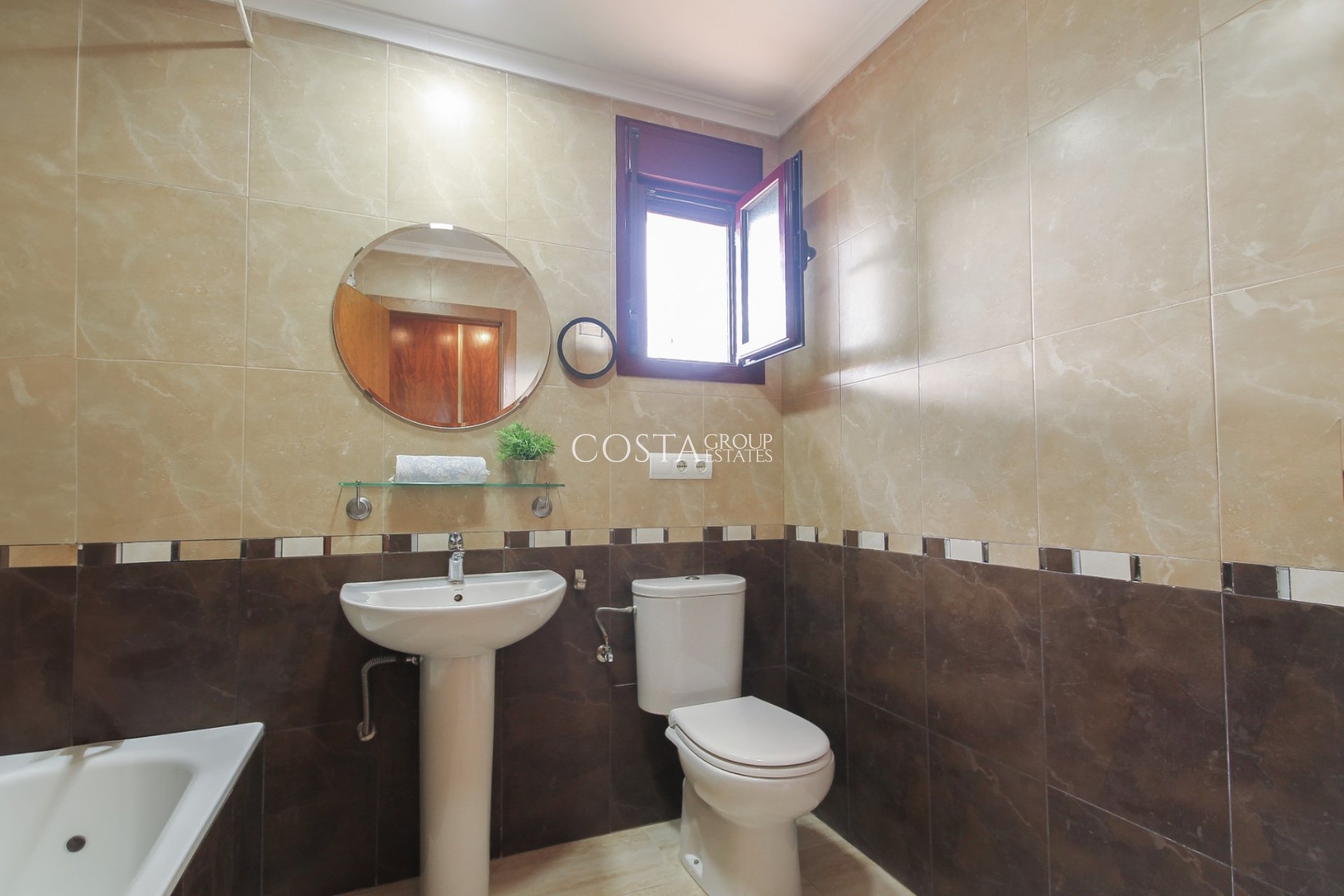 Wiederverkauf - Villa -
Torrevieja - Los Balcones