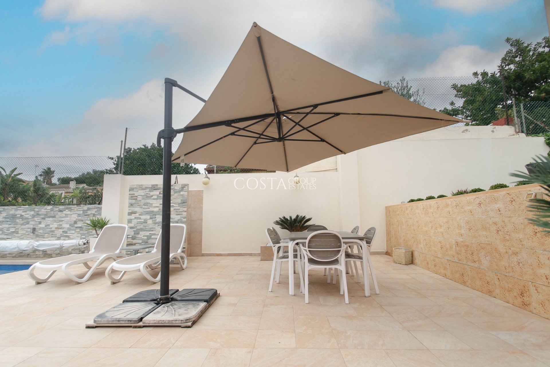 Wiederverkauf - Villa -
Torrevieja - Los Balcones