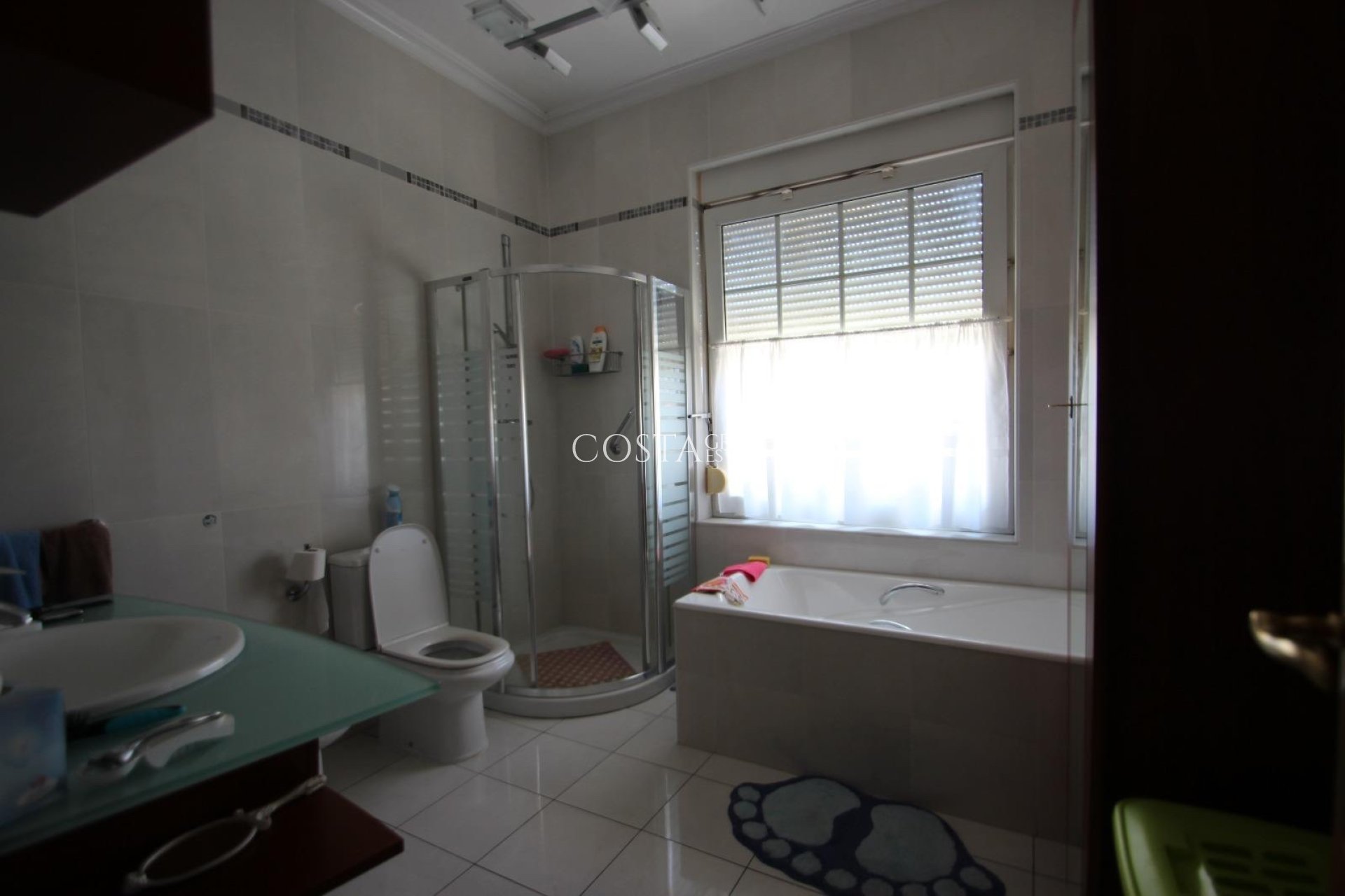 Wiederverkauf - Villa -
Torrevieja - Punta Prima