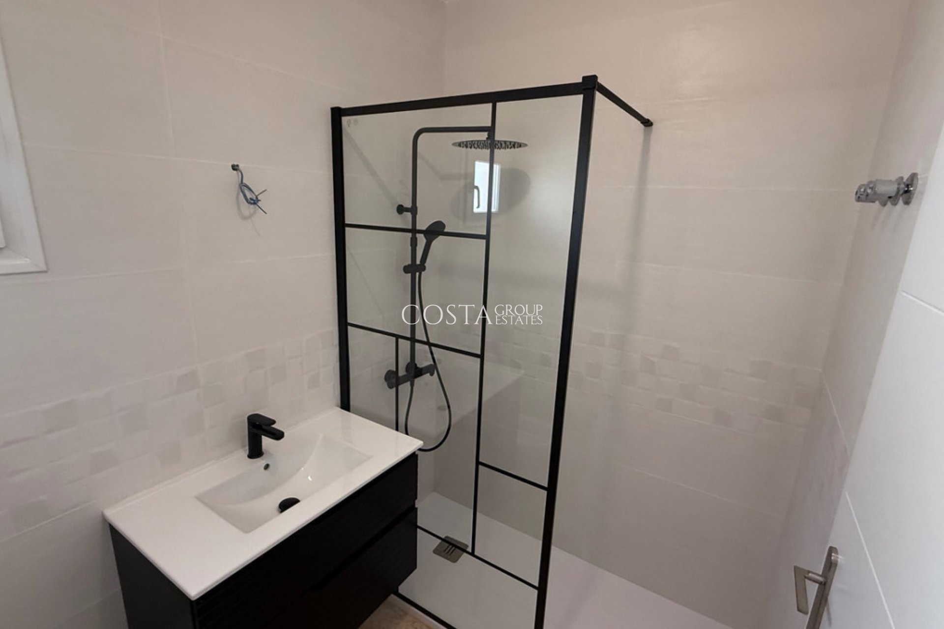 Wiederverkauf - Villa -
Torrevieja - Torrevieja Centro