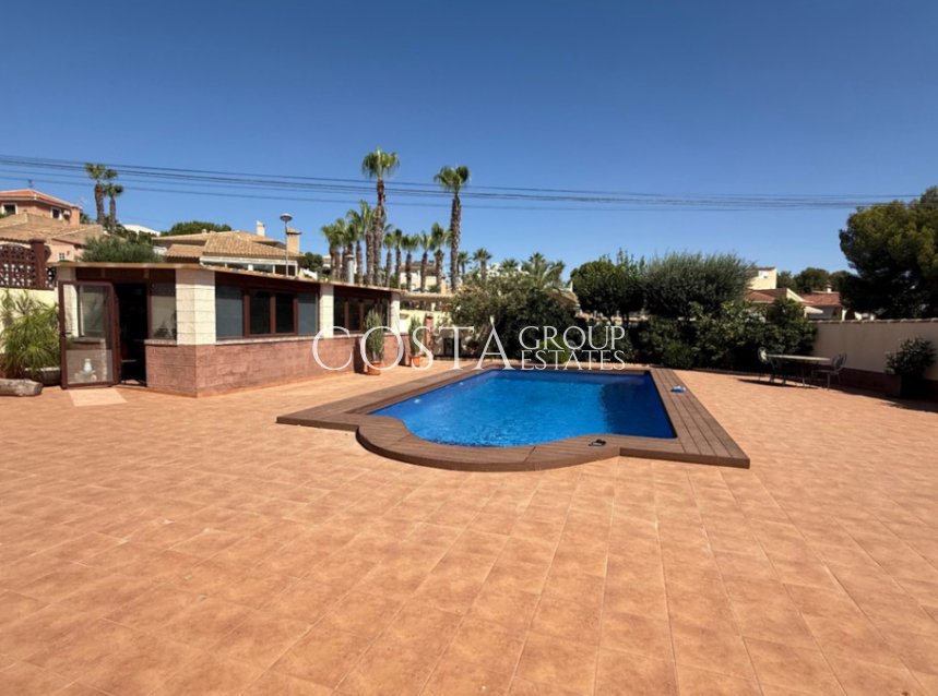 Wiederverkauf - Villa -
Torrevieja - Torrevieja Centro