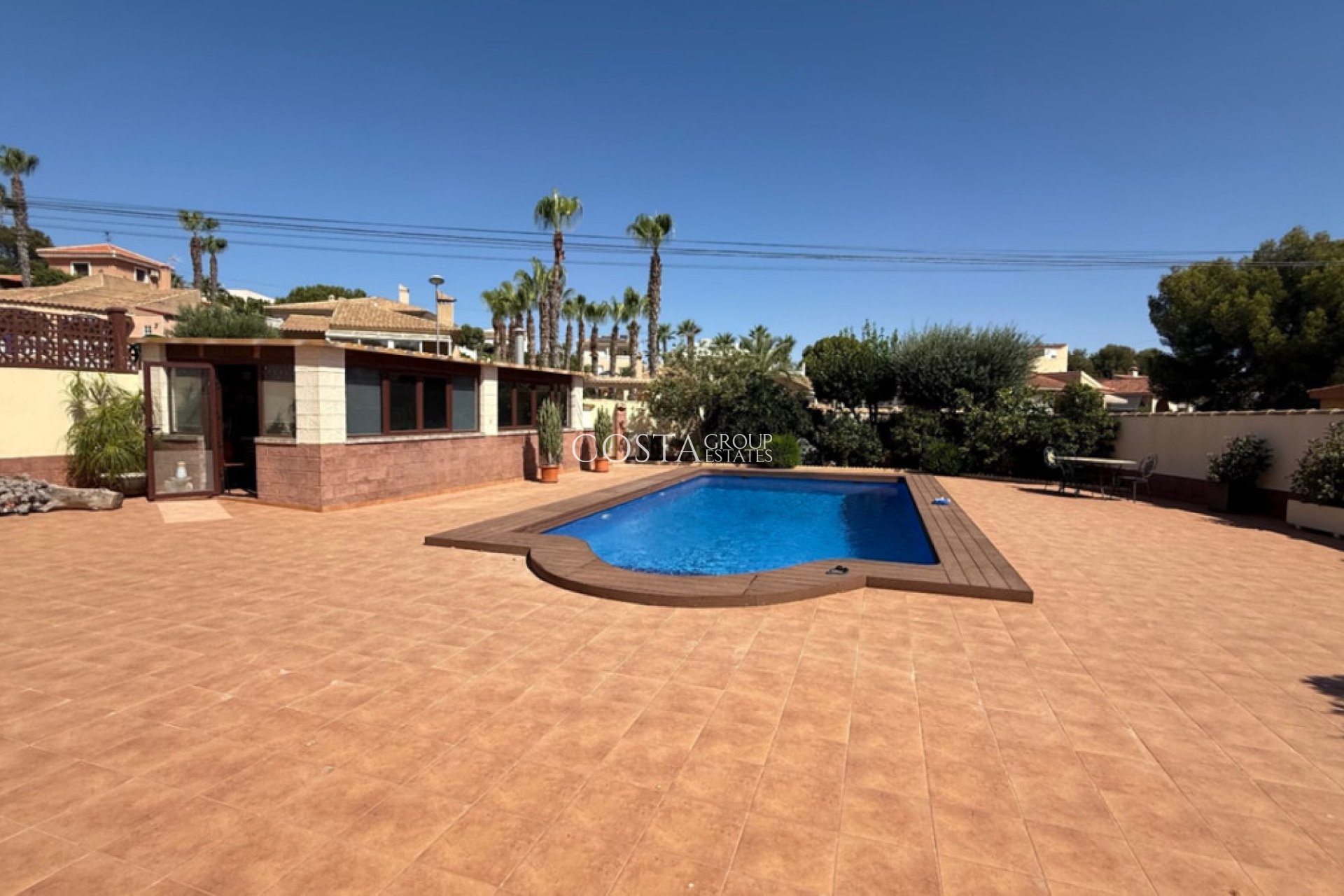 Wiederverkauf - Villa -
Torrevieja - Torrevieja Centro