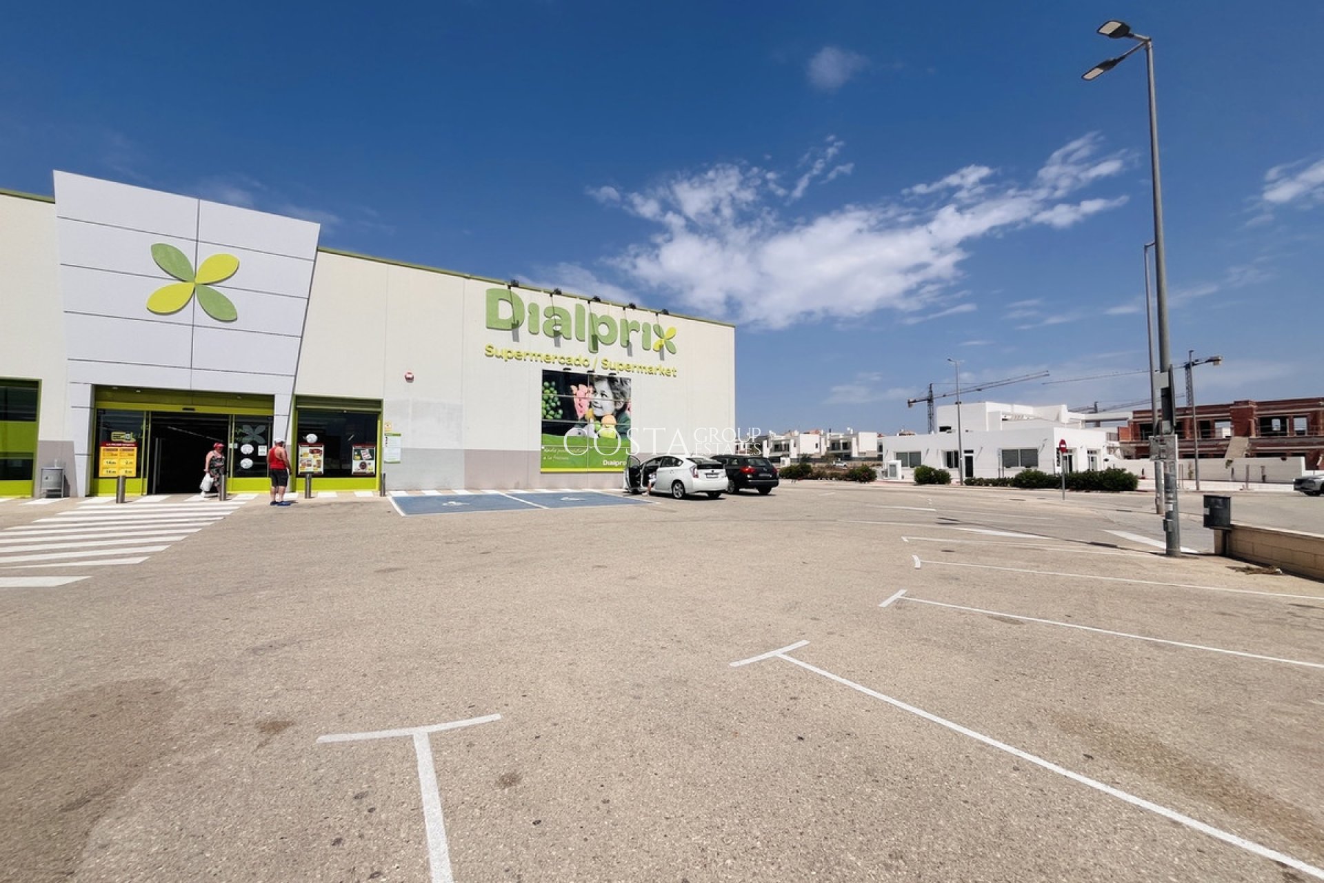 Wiederverkauf - Villa -
Torrevieja - Torrevieja Centro