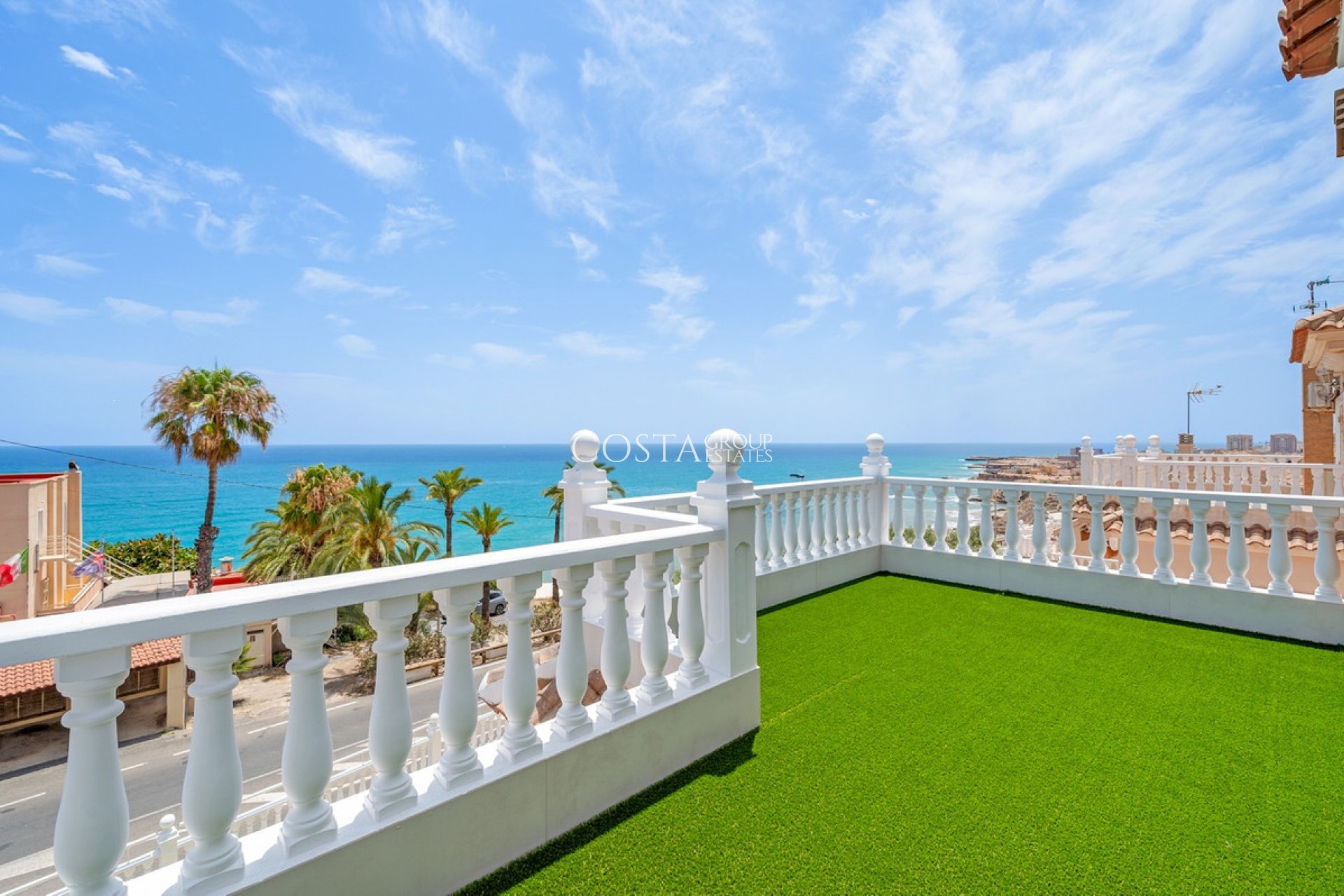 Wiederverkauf - Villa -
Torrevieja - Torrevieja Centro