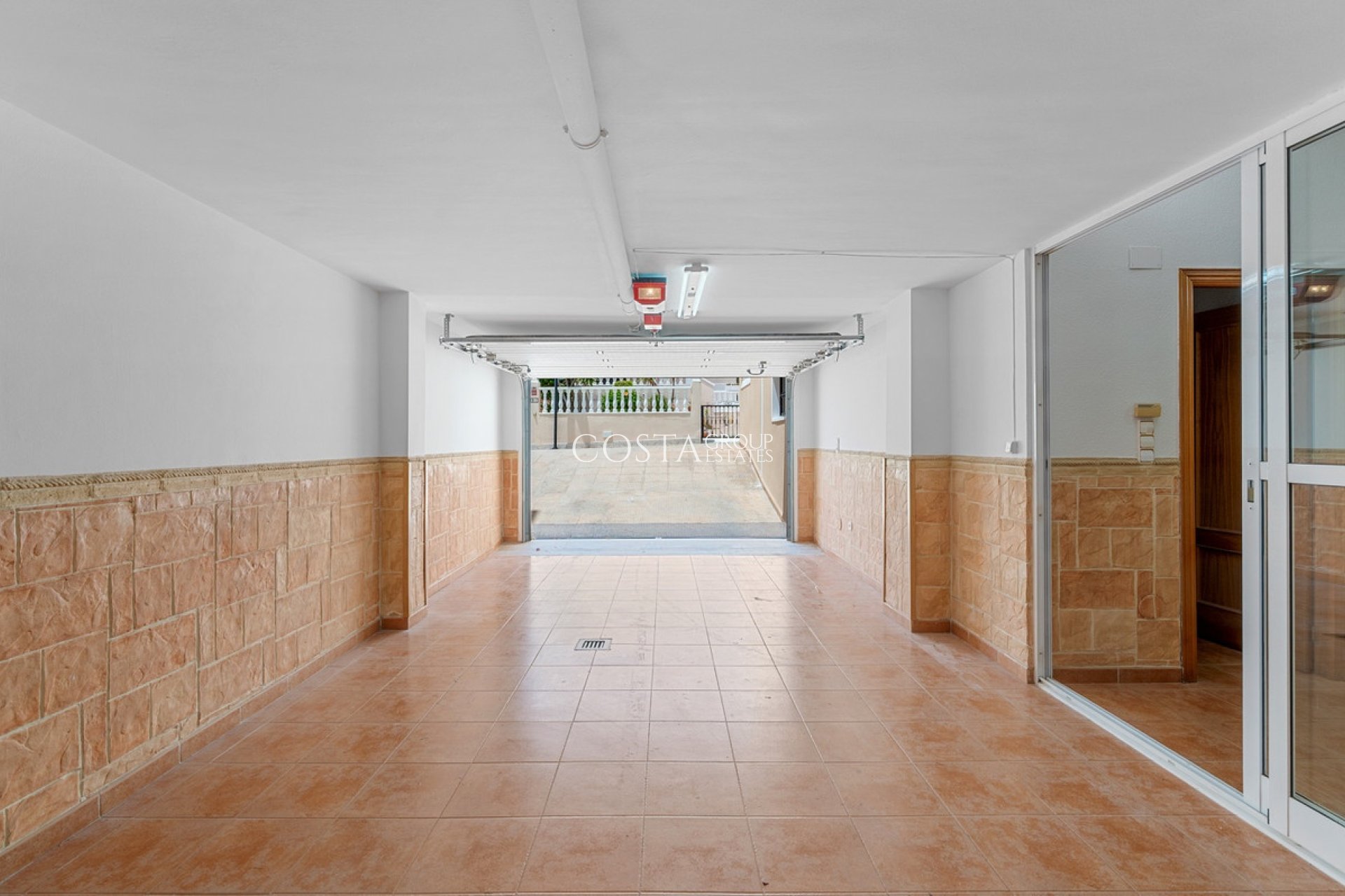 Wiederverkauf - Villa -
Torrevieja - Torrevieja Centro