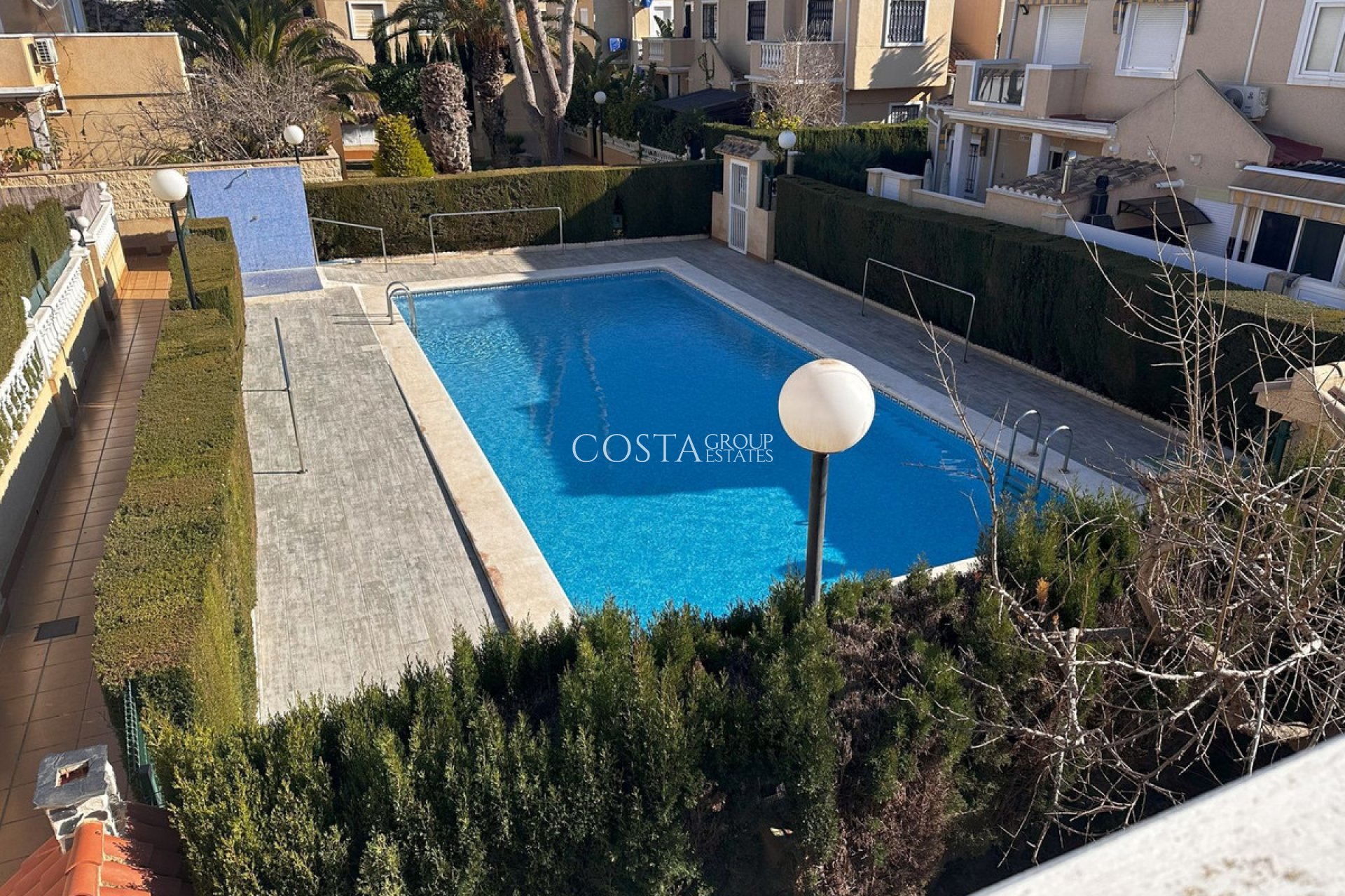 Wiederverkauf - Villa -
Torrevieja - Torrevieja Centro