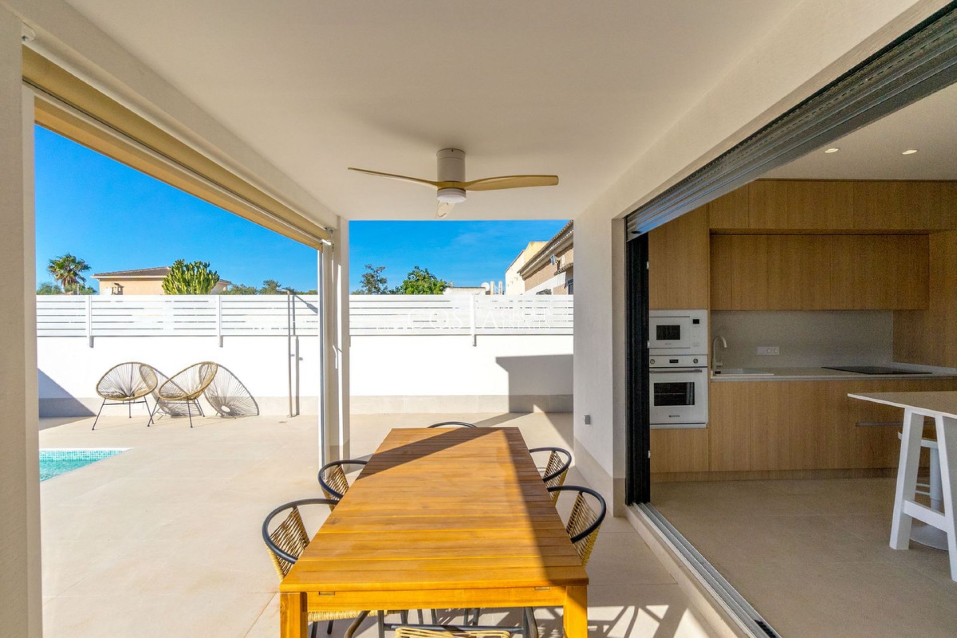 Wiederverkauf - Villa -
Torrevieja - Torrevieja Centro