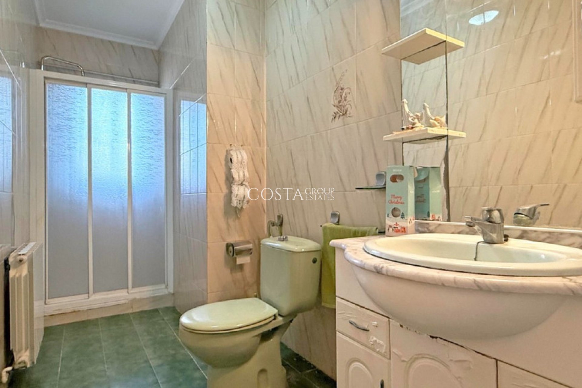 Wiederverkauf - Villa -
Torrevieja - Torrevieja Centro