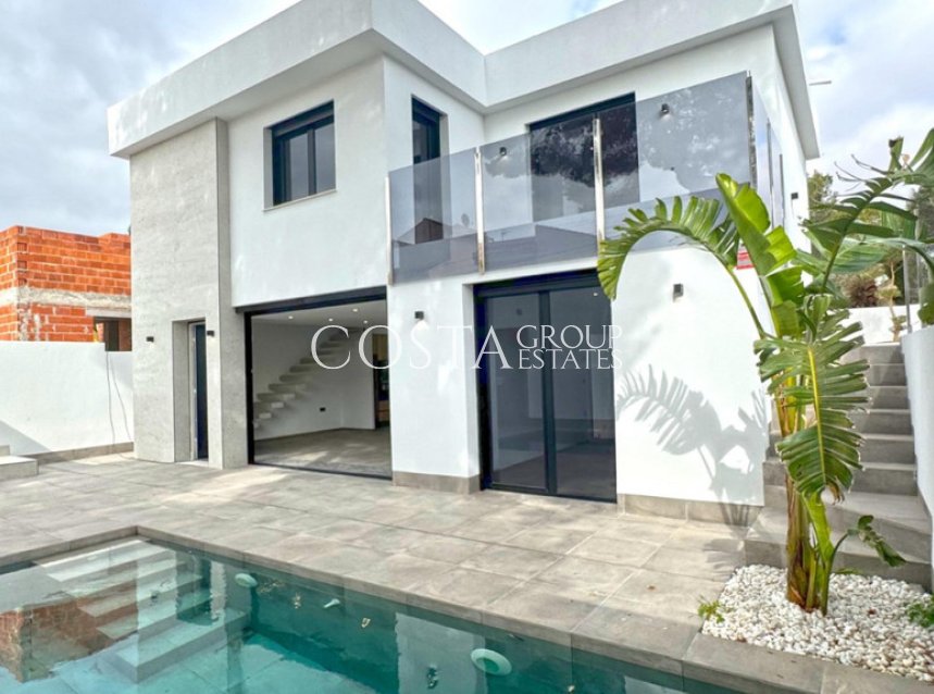 Wiederverkauf - Villa -
Torrevieja - Torrevieja Centro