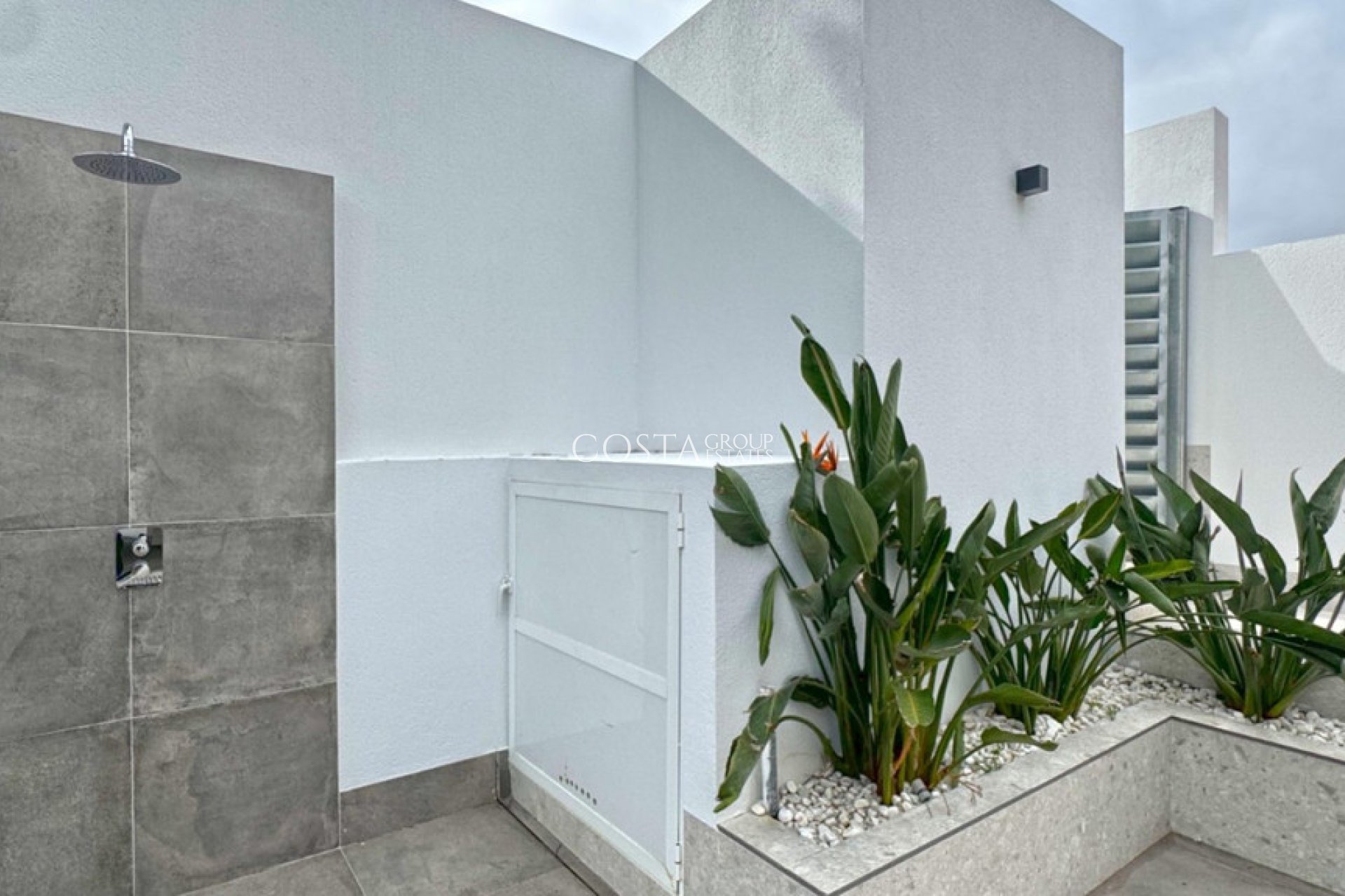 Wiederverkauf - Villa -
Torrevieja - Torrevieja Centro