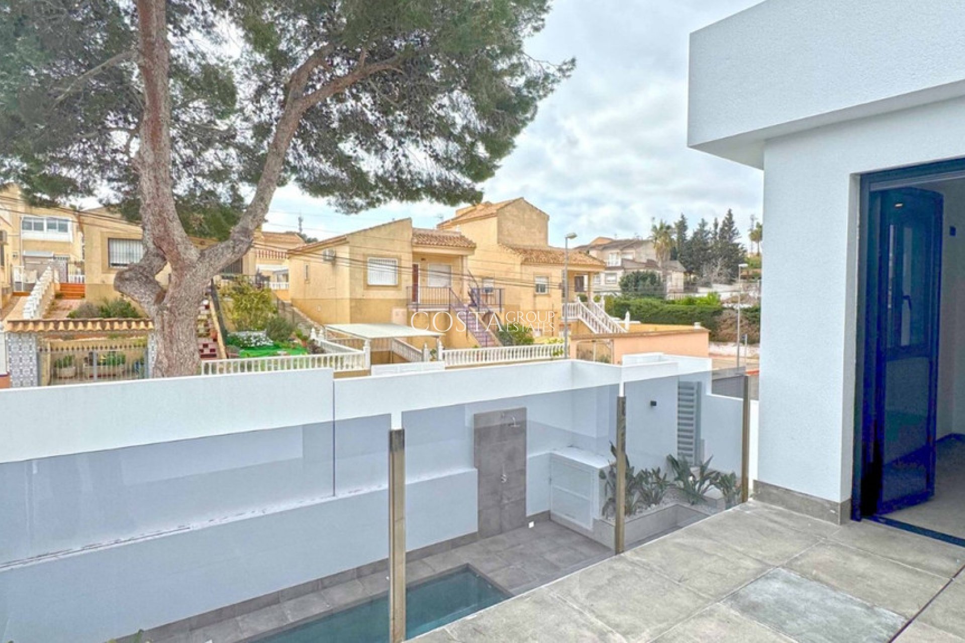 Wiederverkauf - Villa -
Torrevieja - Torrevieja Centro