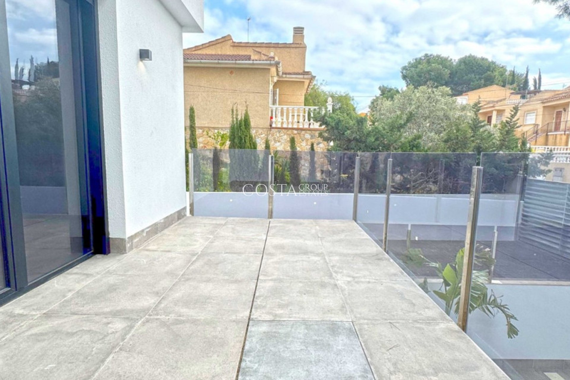 Wiederverkauf - Villa -
Torrevieja - Torrevieja Centro