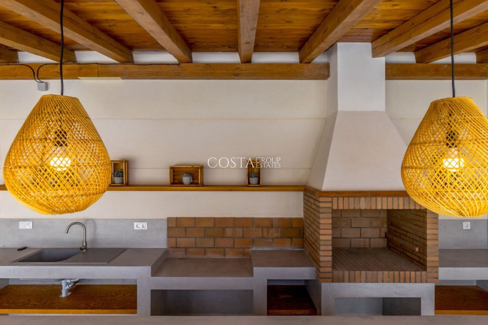 Wiederverkauf - Villa -
Torrevieja - Torrevieja Centro